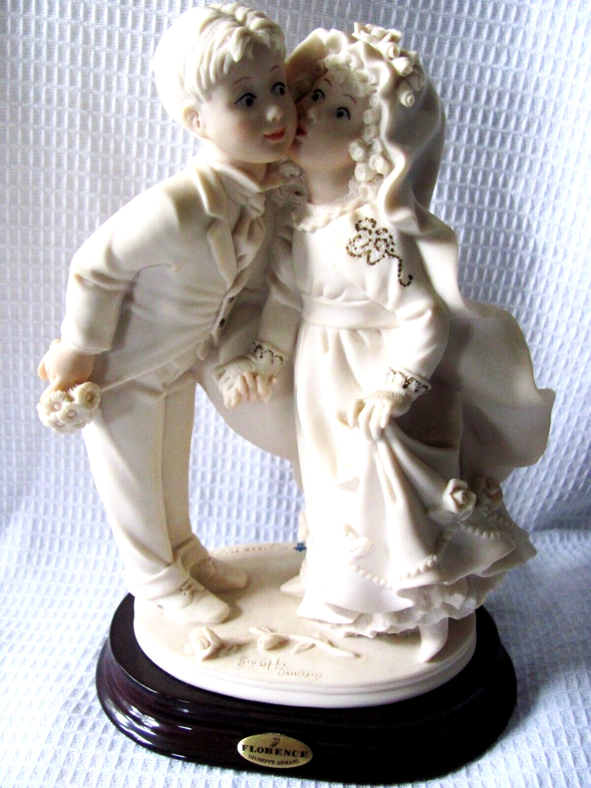 Exc FLORENCE 1998 GIUSEPPE ARMANI Wedding Figurine \