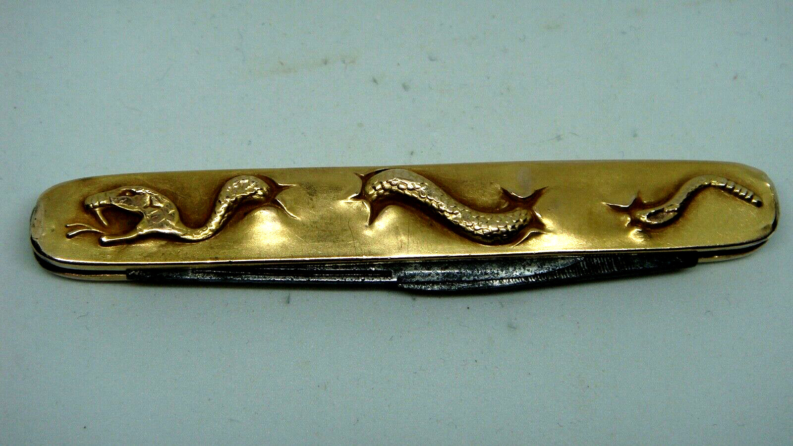 ANTIQUE GERMAN L & K PEN KNIFE WITH GOLD REPOUSSE RATTLESNAKE HANDLE - VERY RARE