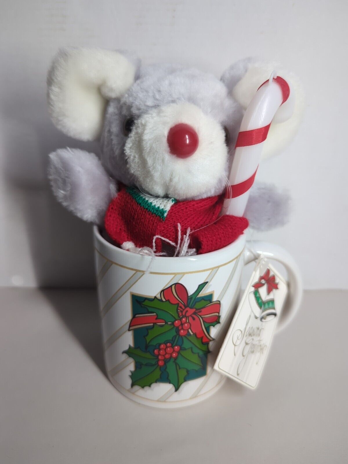 Vtg 1991/92 Holiday Mouse Stuffed Plush Christmas Cuddly Mug With Candy Cane