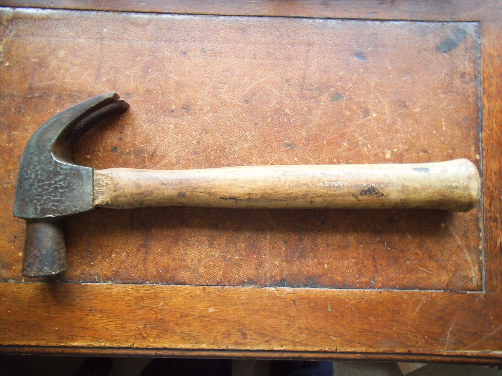 Vintage Brades Claw Hammer   18 oz