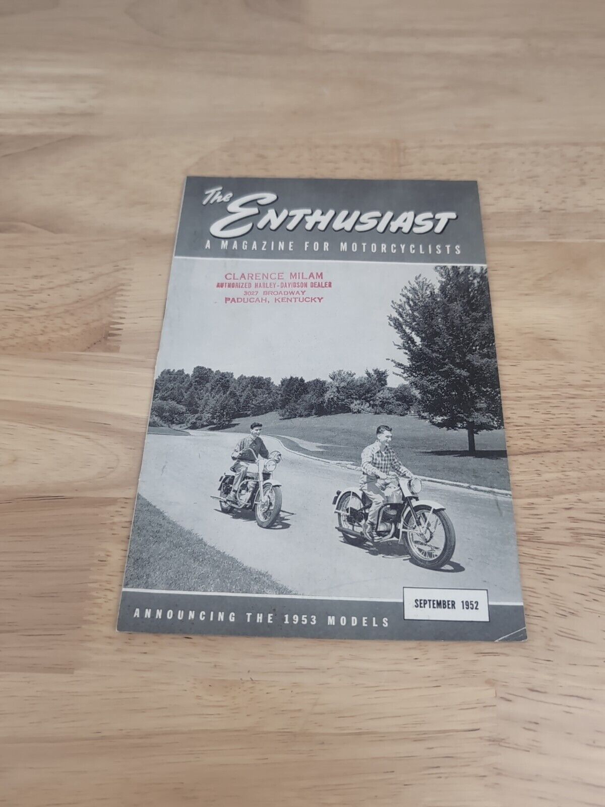 September 1952 HARLEY DAVIDSON The Enthusiast Motorcycle Magazine 