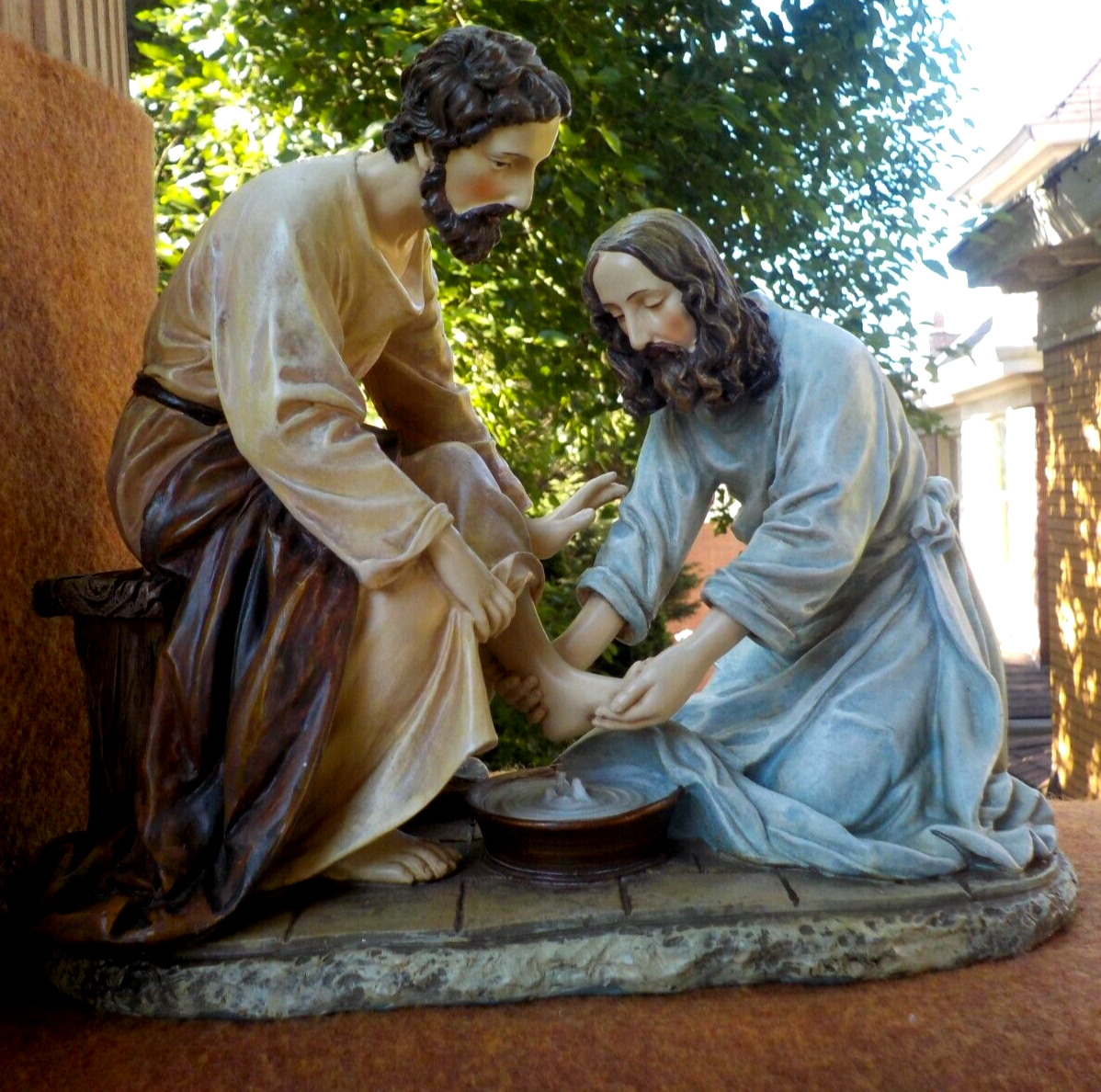 ROMAN INC 2004 Figurine, Jesus Washing the Disciples\' Feet 8\