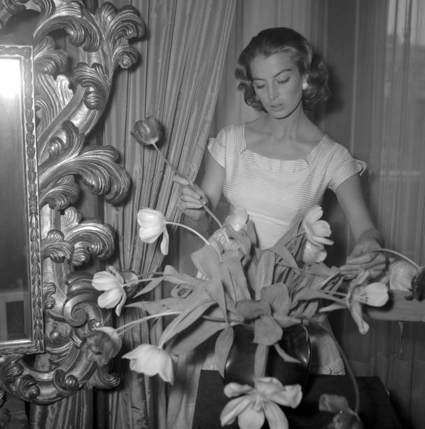 Capucine French model and actress 1955 OLD PHOTO 3