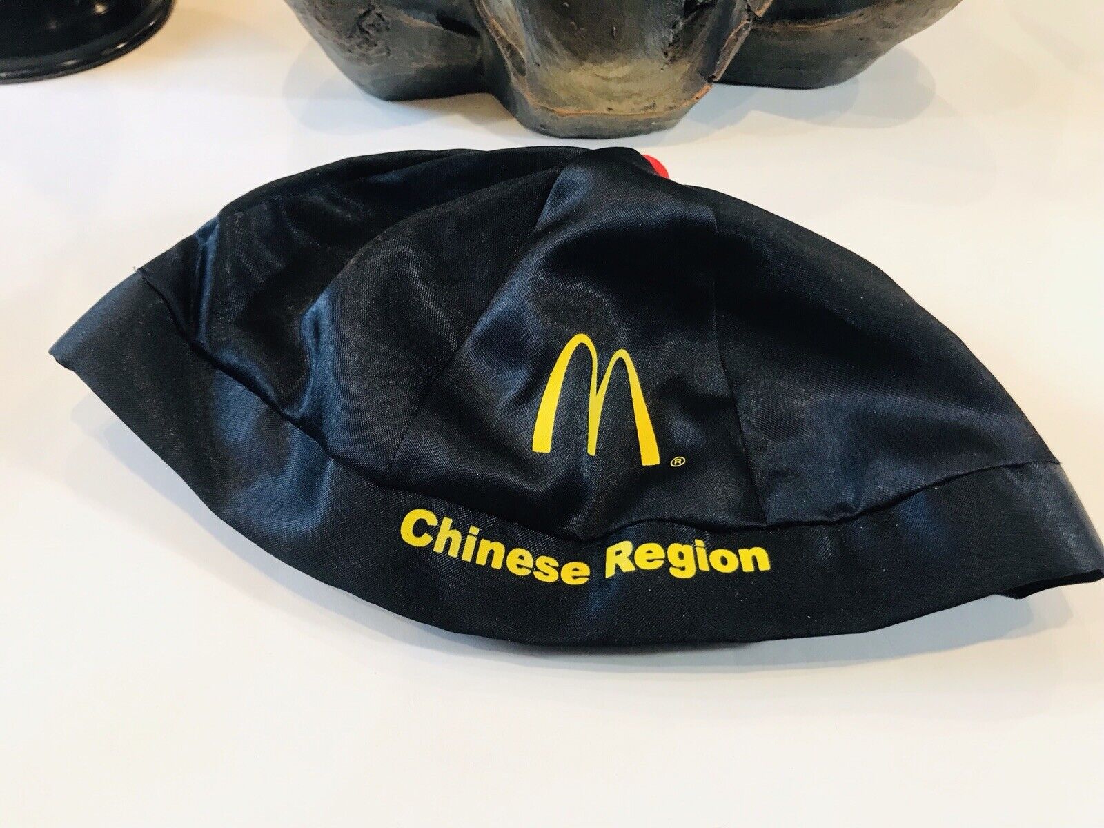 VINTAGE COLLECTORS McDonald's Restaurant CHINESE REGION Employee Hat 