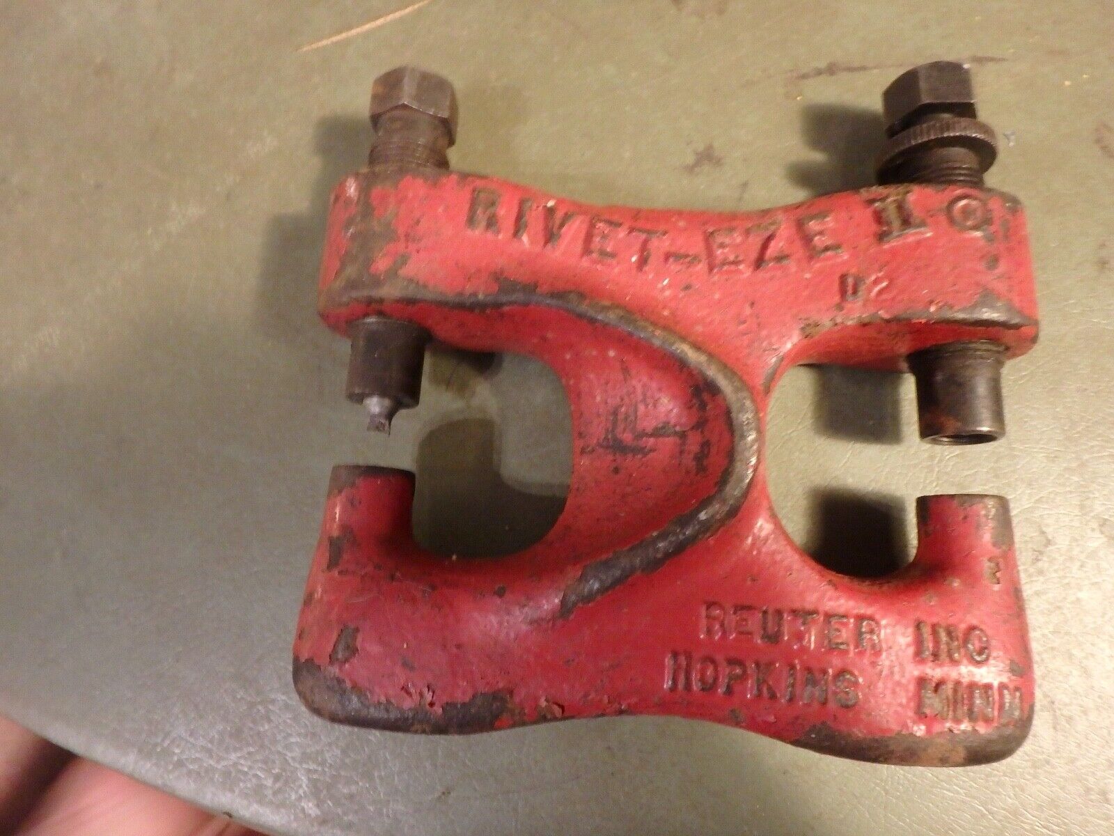 1K- vintage RIVET-EZE II sickle bar section rivet tool-Hopkins MN.