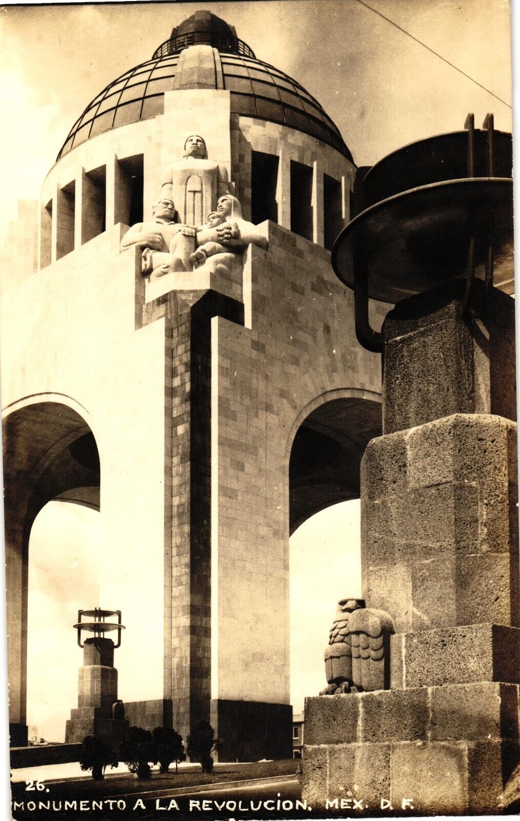 Monumento a la Revolucion Mexico City RPPC Real Photo Unposted Postcard c1941