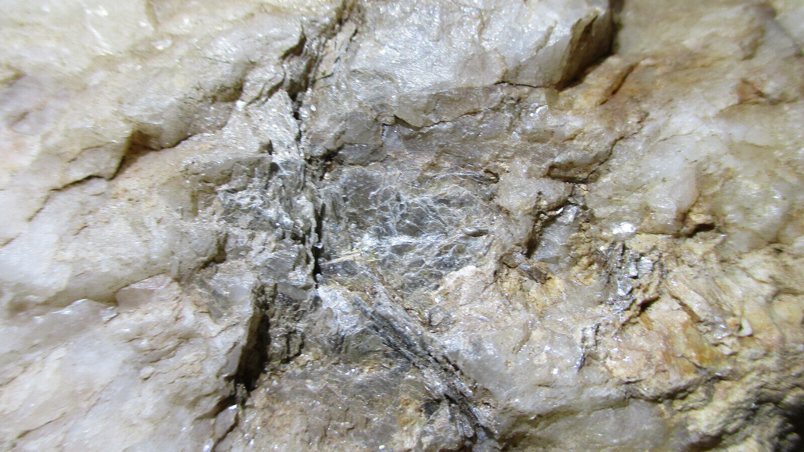 Raw White Quartz / Quartzite, Healing Stone 12lb