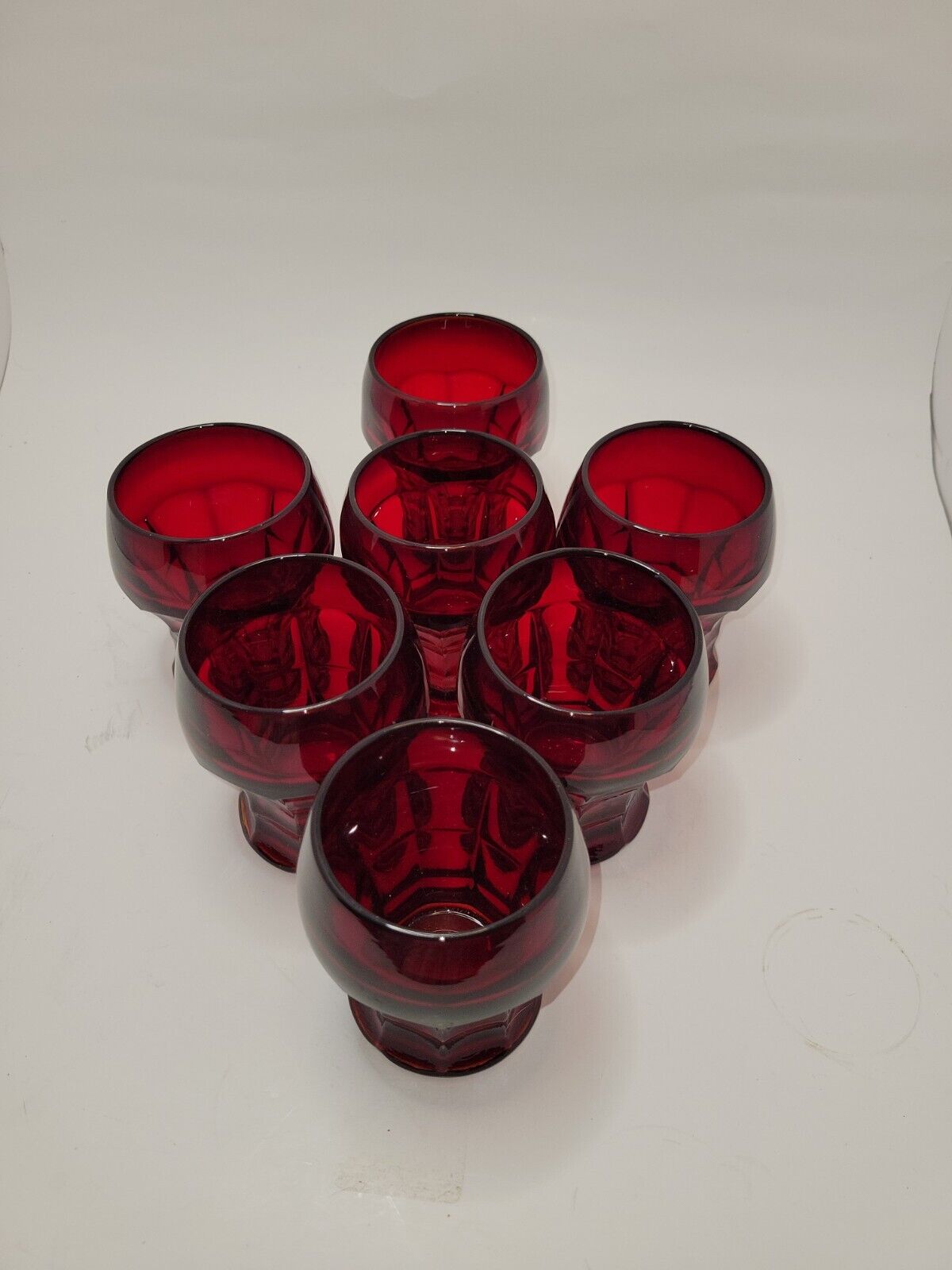 Set Of 7 GORGEOUS Ruby Red Tumblers. 