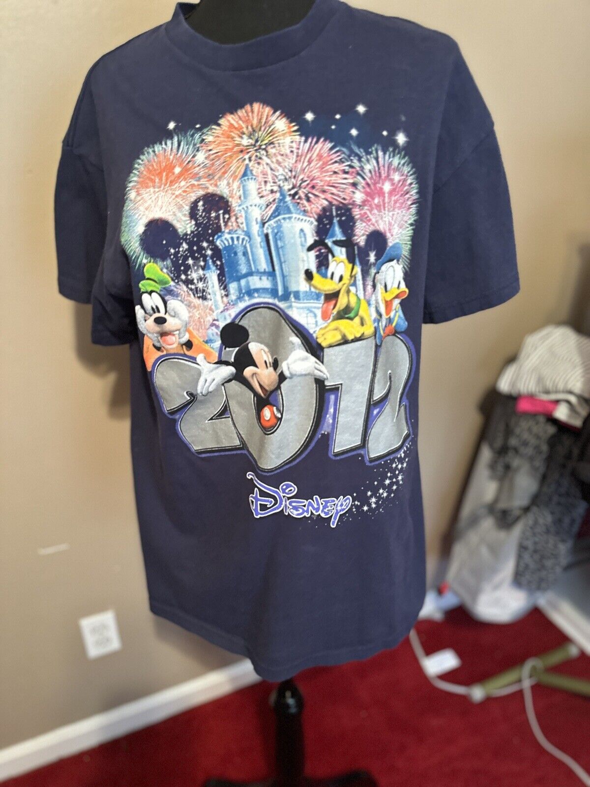 Disney 2012 Walt Disney Disneyland World T Shirt Unisex L Navy Blue
