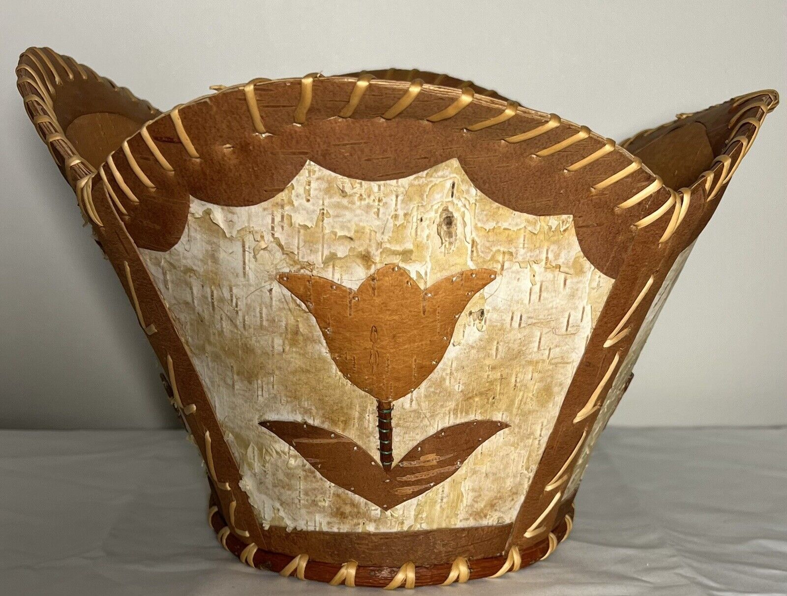 Vintage Alaskan Handmade Bark Basket Flower Design 