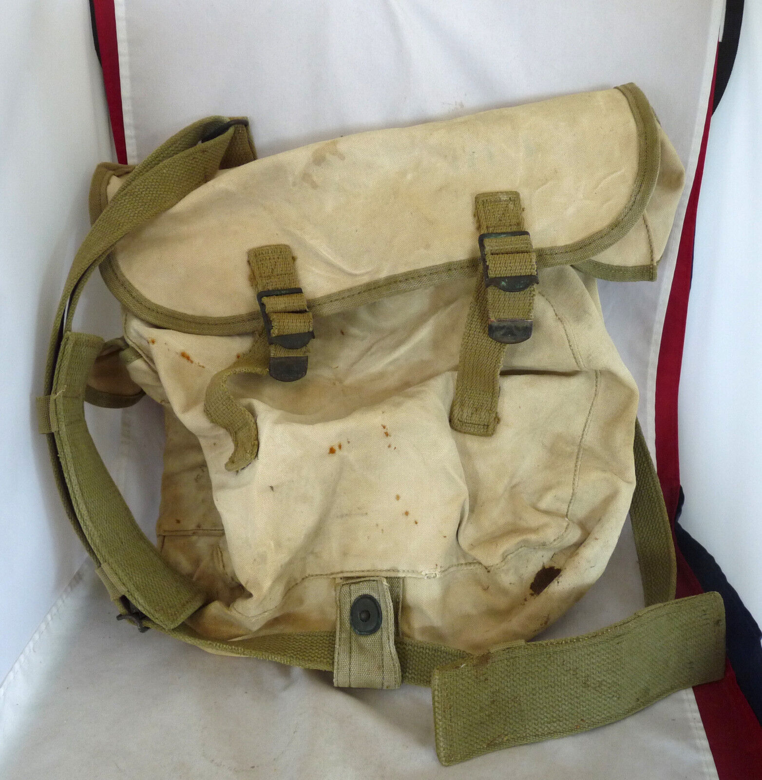 WW2 USMC US Marine Corps Pack Backpack Boyt 1943 41156 canvas brass H E Bauerle