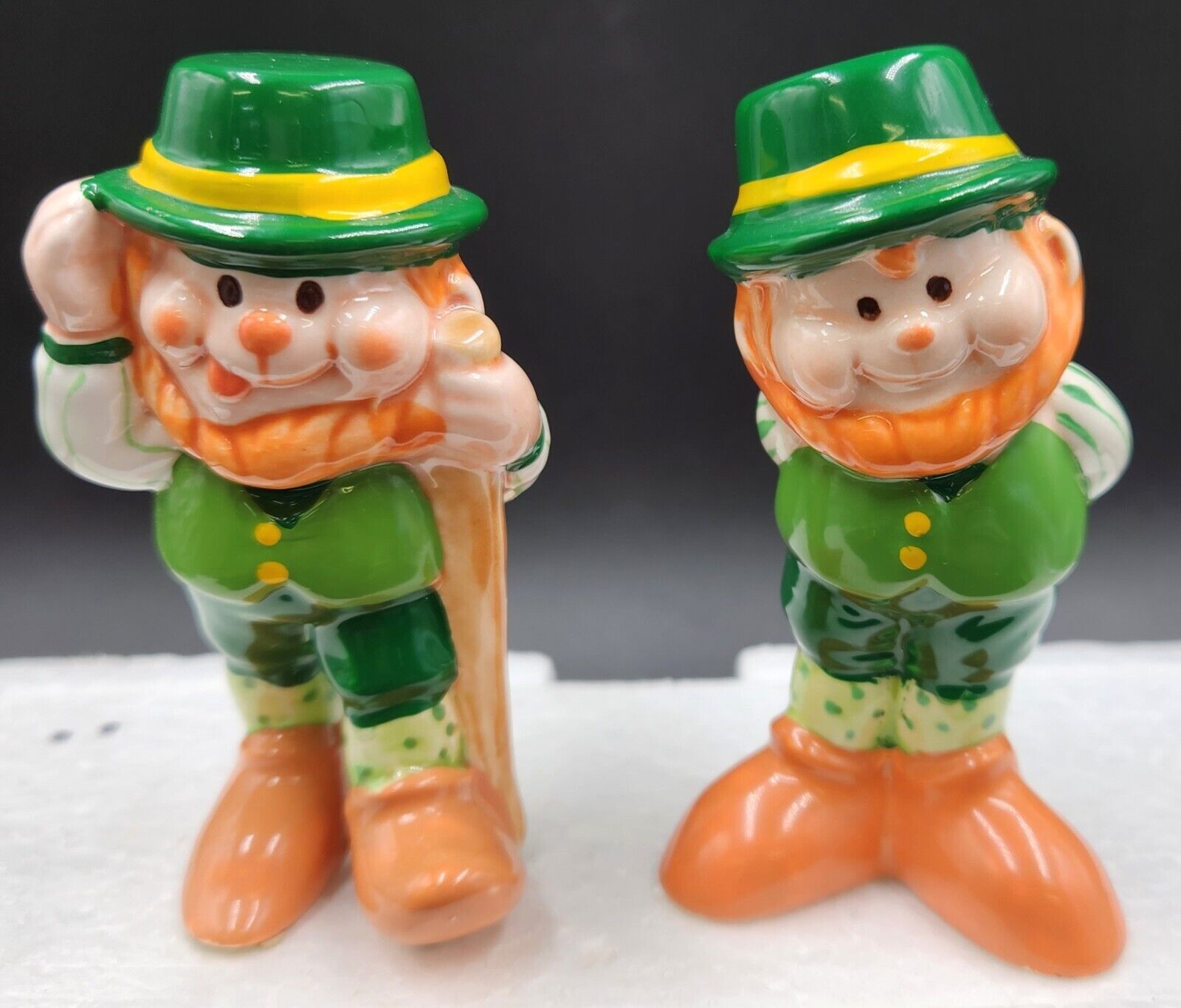 2 Vintage HTF Leprechauns St. Patricks Day Irish Figurines Four Leaf Clover 