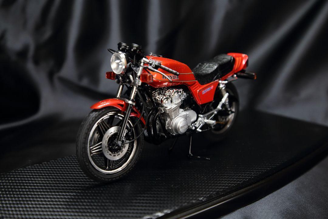 Aoshima 1 12 Honda CB750F Crisp Legend Completed