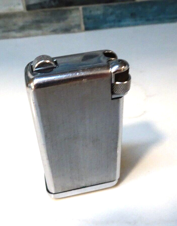 PARKER PEN CO FLAMINAIRE GAS LIGHTER, SILVER TONE MADE IN USA.