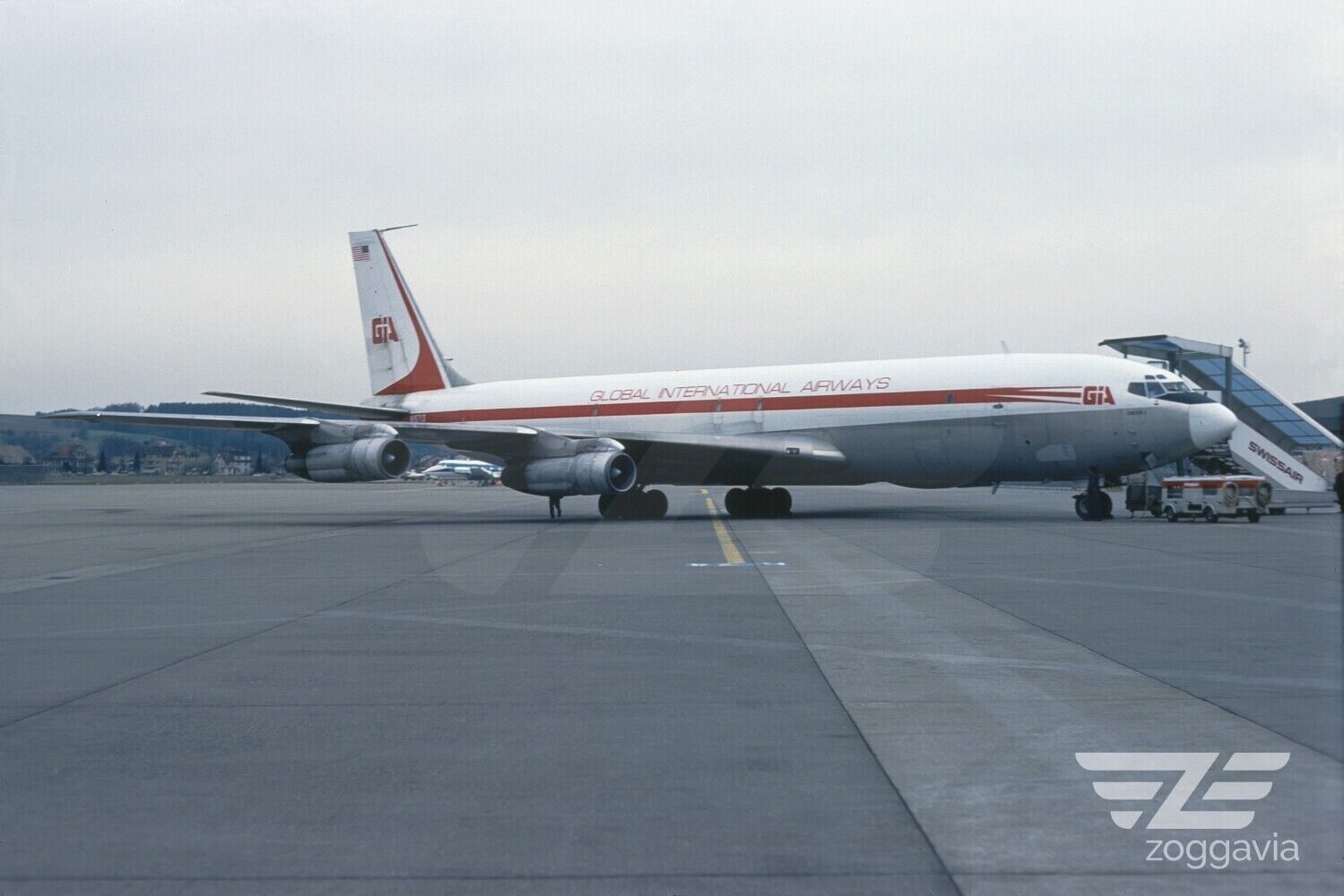 Original slide N15713 Boeing 707 Global International, 1979