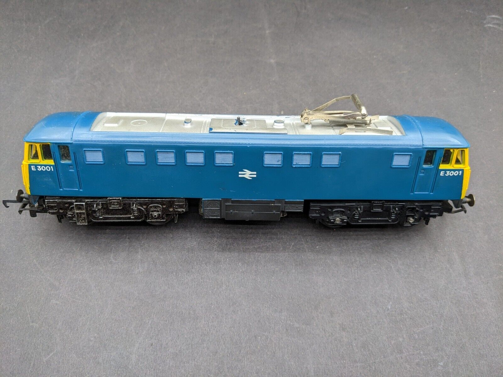 Triang Hornby R753 ,E3001 Bo-Bo BR Blue single pantograph Class 81 loco