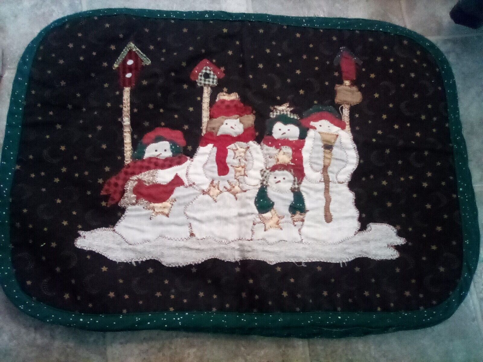 4 Vintage Snowman Family Cloth Placemats Oval Hickory Farms 1997 Reversible