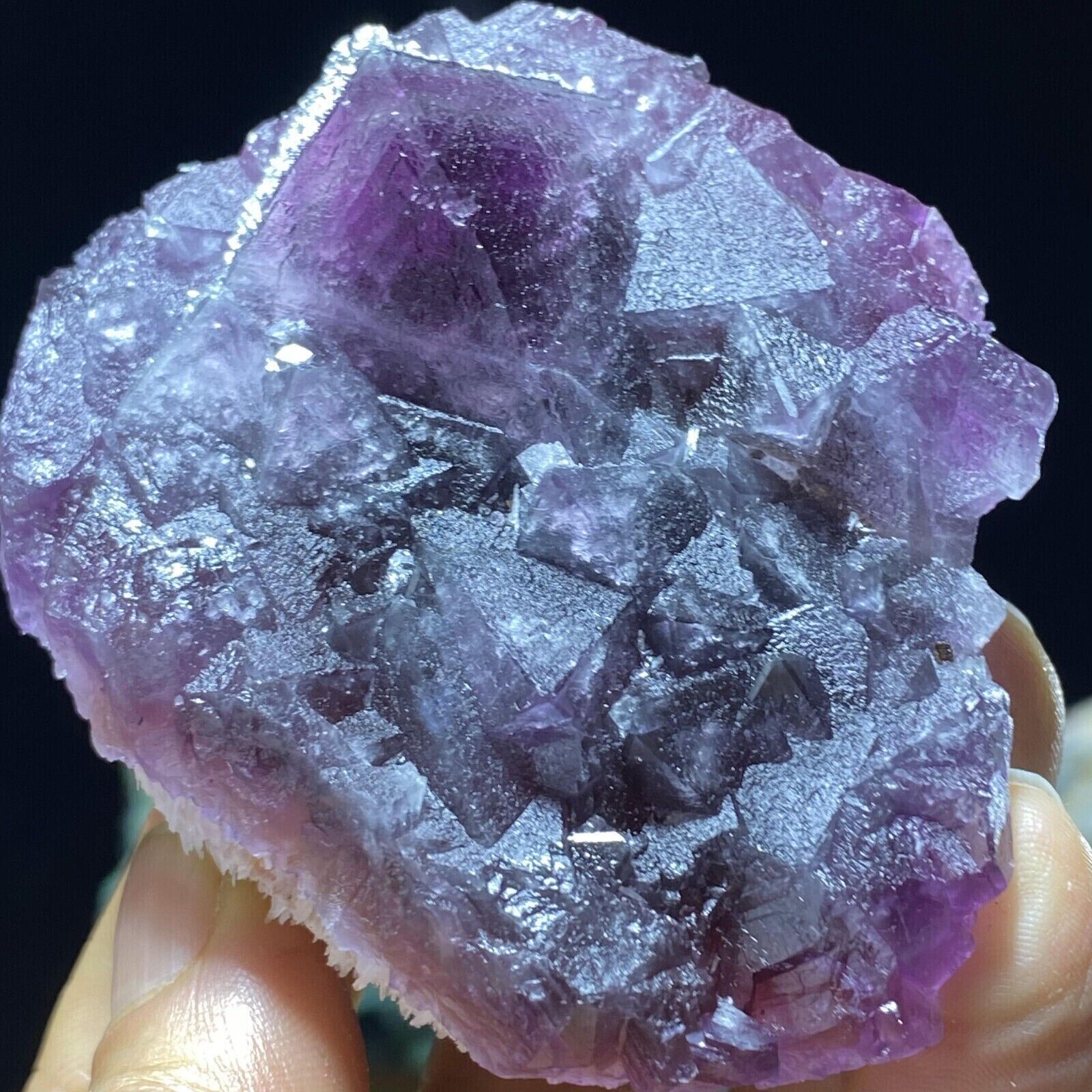 178g Natural Purple Pyramid FluoriteMineral Specimen/Zhejiang China