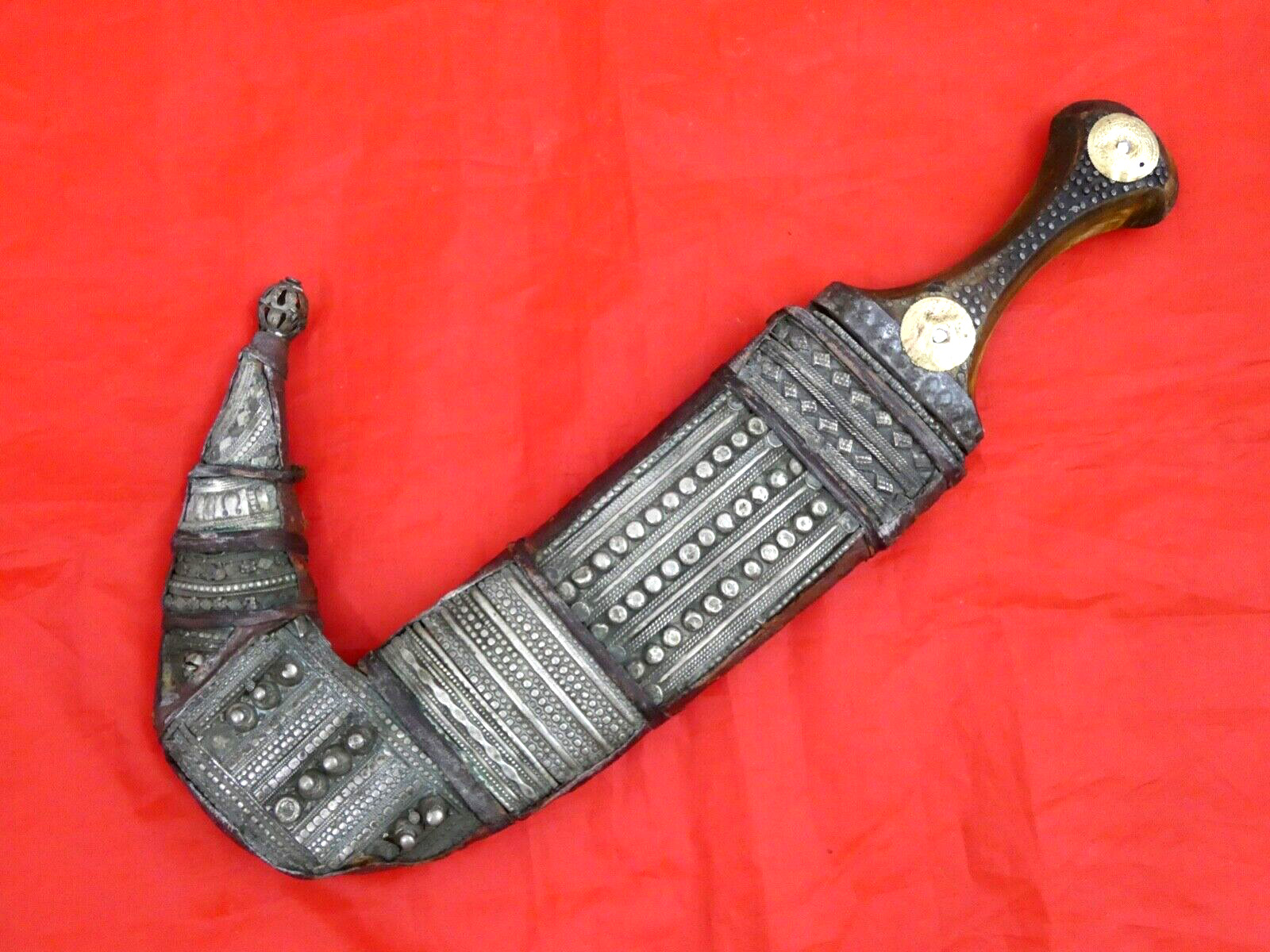 ANTIQUE JAMBIA DAGGER YEMEN SAUDI ARABIA Arab Jambiya Sword silver mounts # 3
