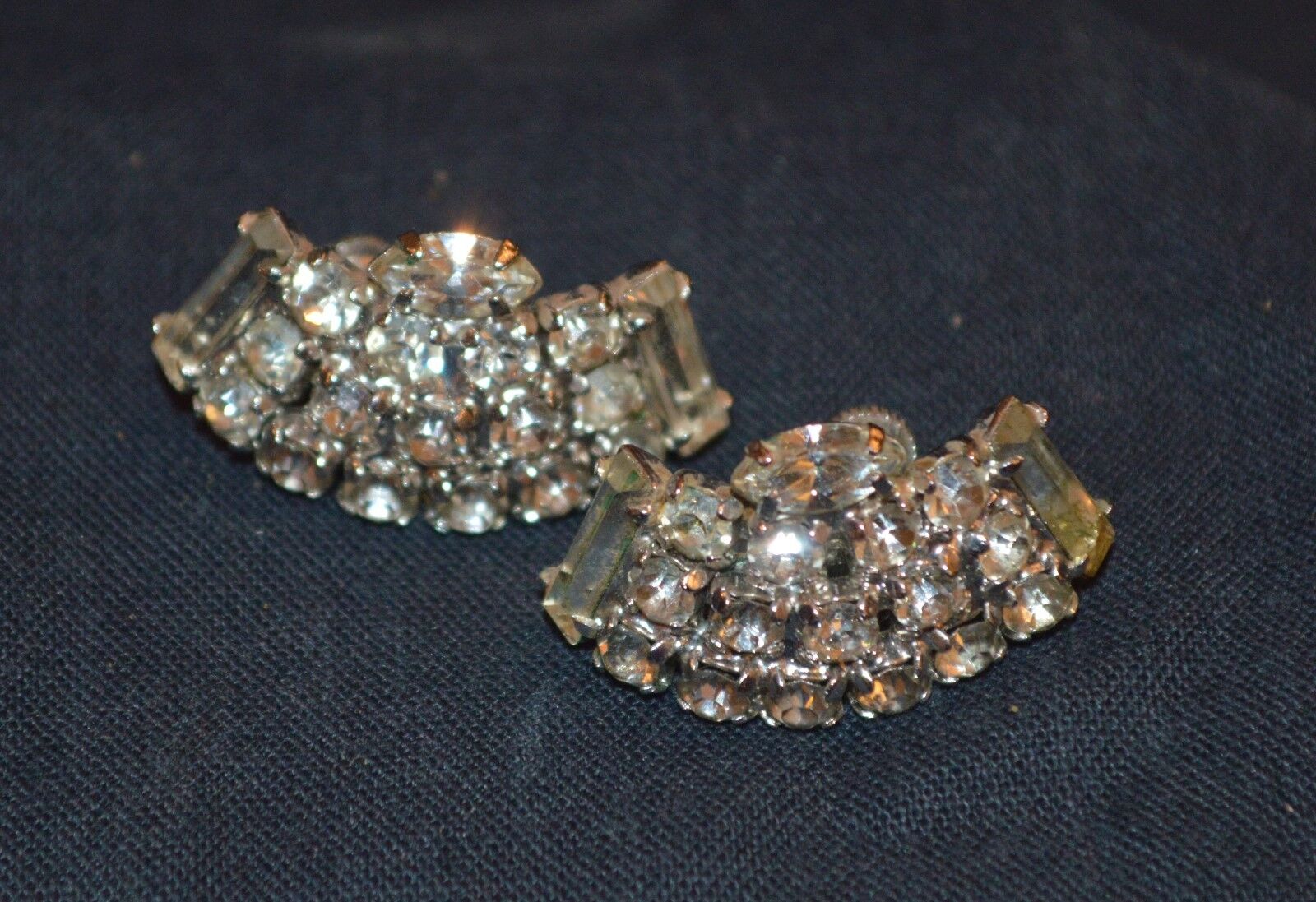 Magnificent Vintage Rhinestone Screw Back Clip Earrings 