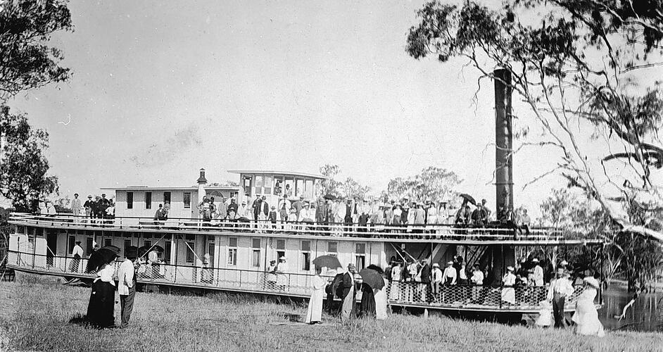 The paddle steamer \'Pearl\'Mildura District Victoria ca 1895 OLD PHOTO