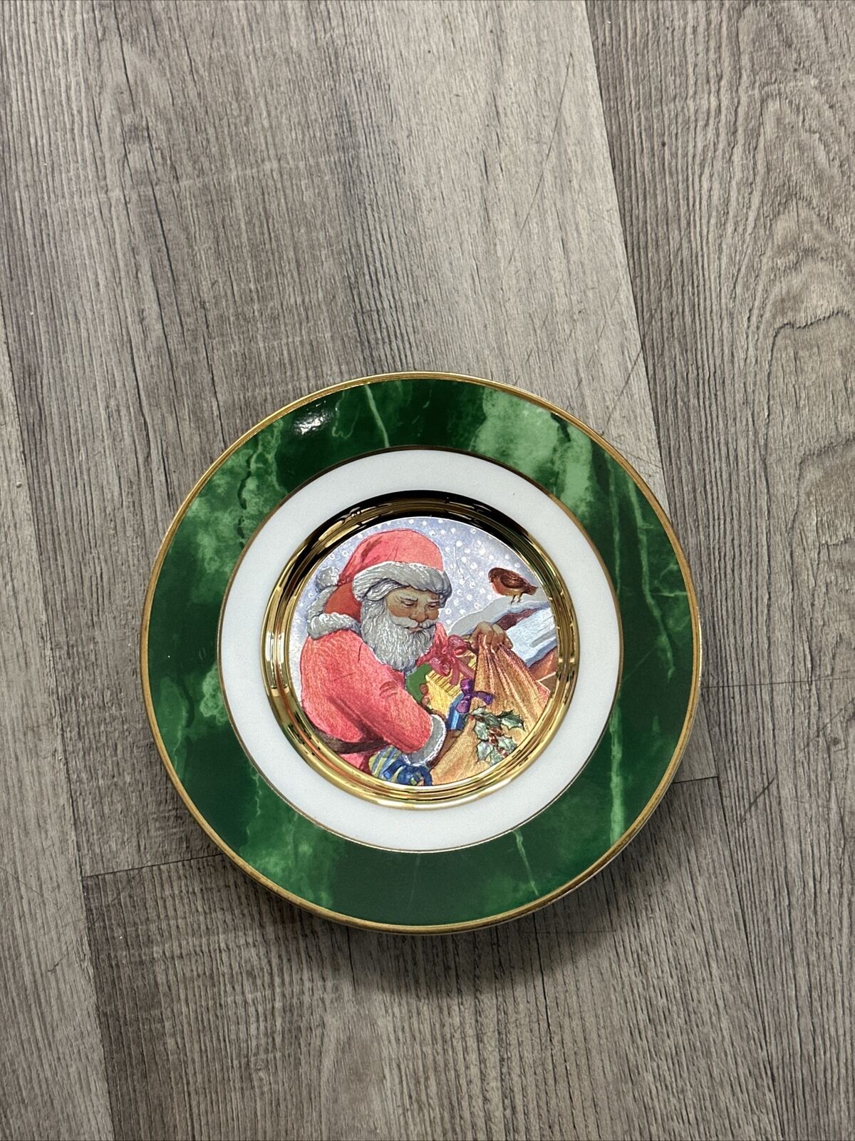 Vintage Dufex Art 24k Gold Trim Christmas plate santa with bag