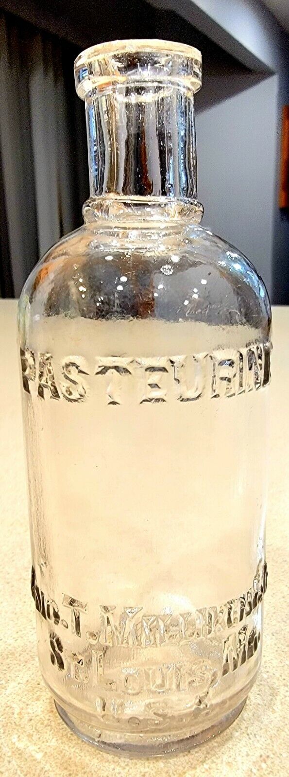 Vintage St Louis MO Pasteurine Bottle Jno T Milliken & Co. U.S.A Missouri 