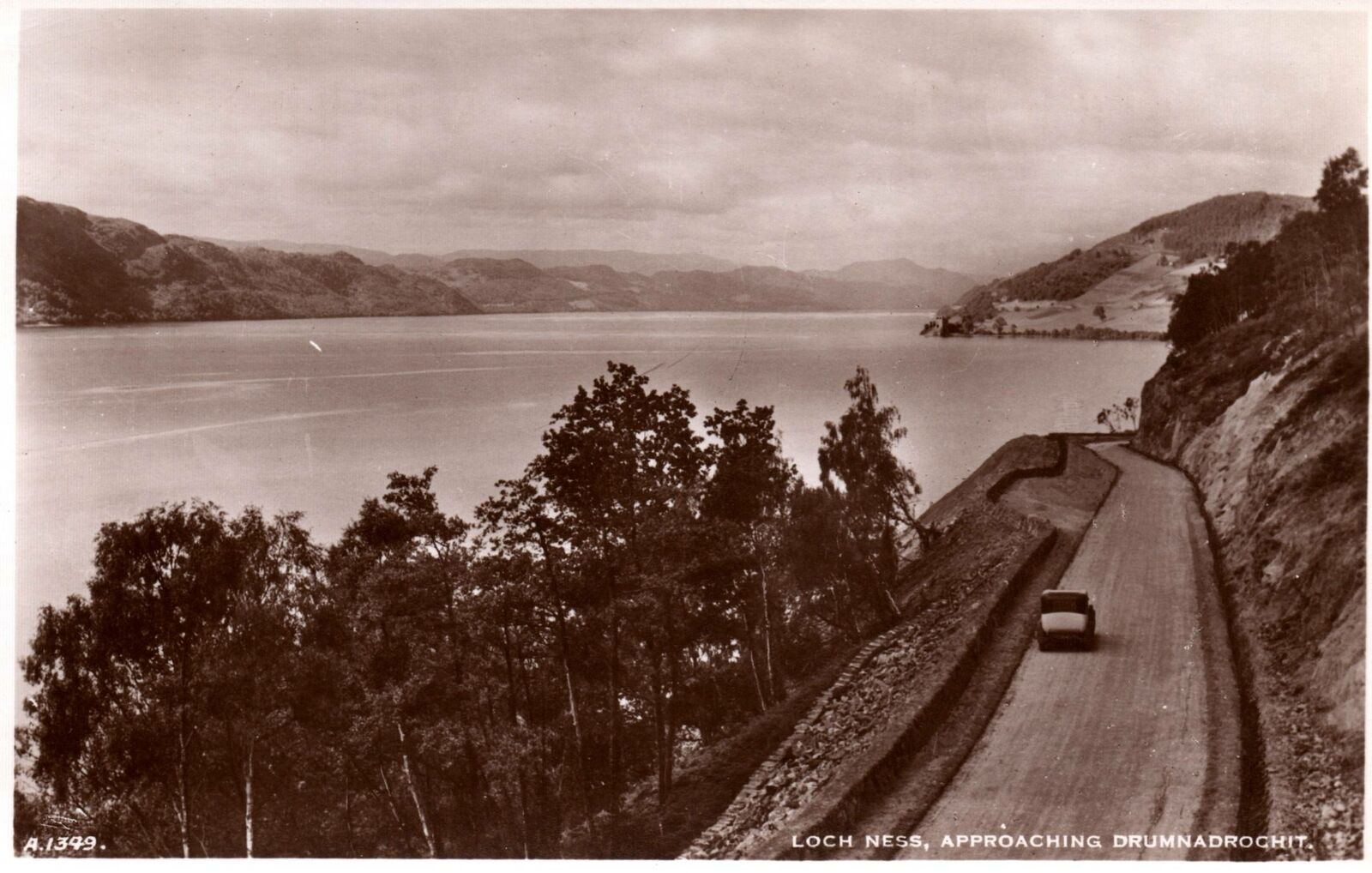 VINTAGE POSTCARD LOCH NESS APPROACHING DRUMNADROUGHT REAL PHOTO c. 1930-1936