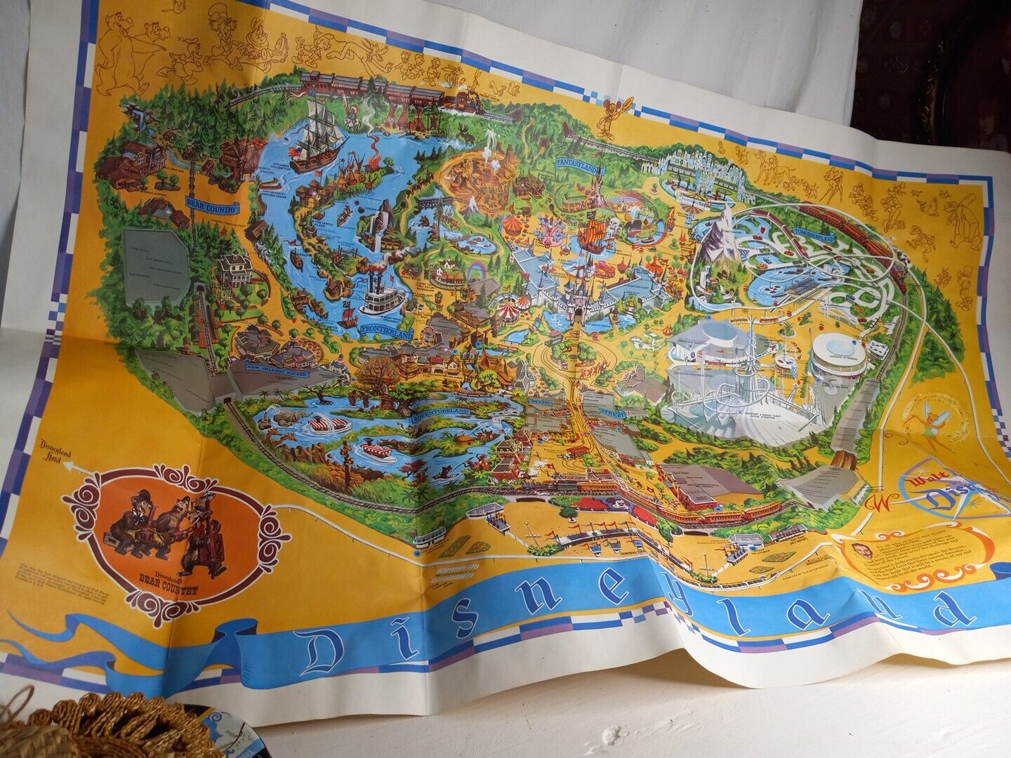 Vintage 1968 72 USA Disneyland Map Park Resort Guide Map 30 in x 45