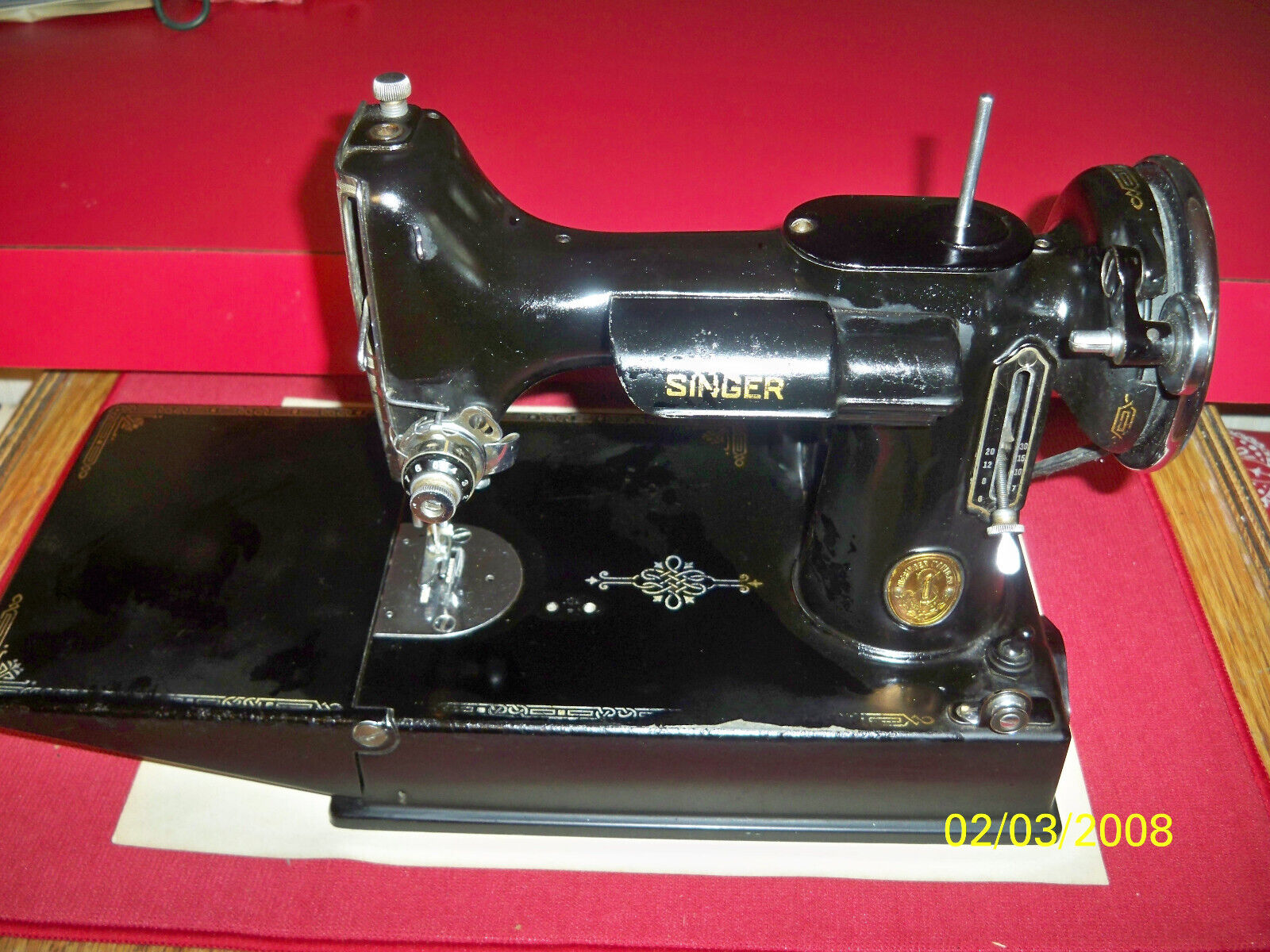 Singer Featherweight 221 Sewing Machine 1949 with Case & Accessories AF581270