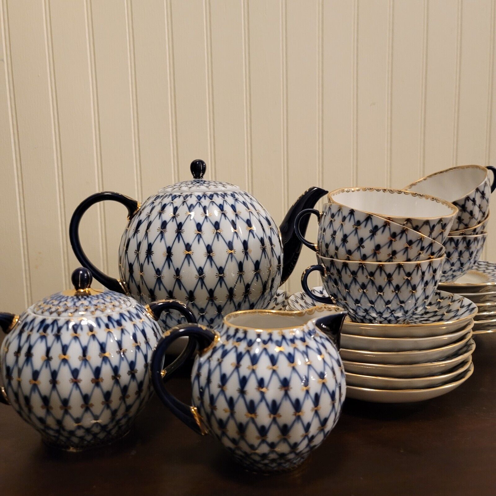 22pc Lomonosov Imperial Porcelain Cobalt Net Tea Service