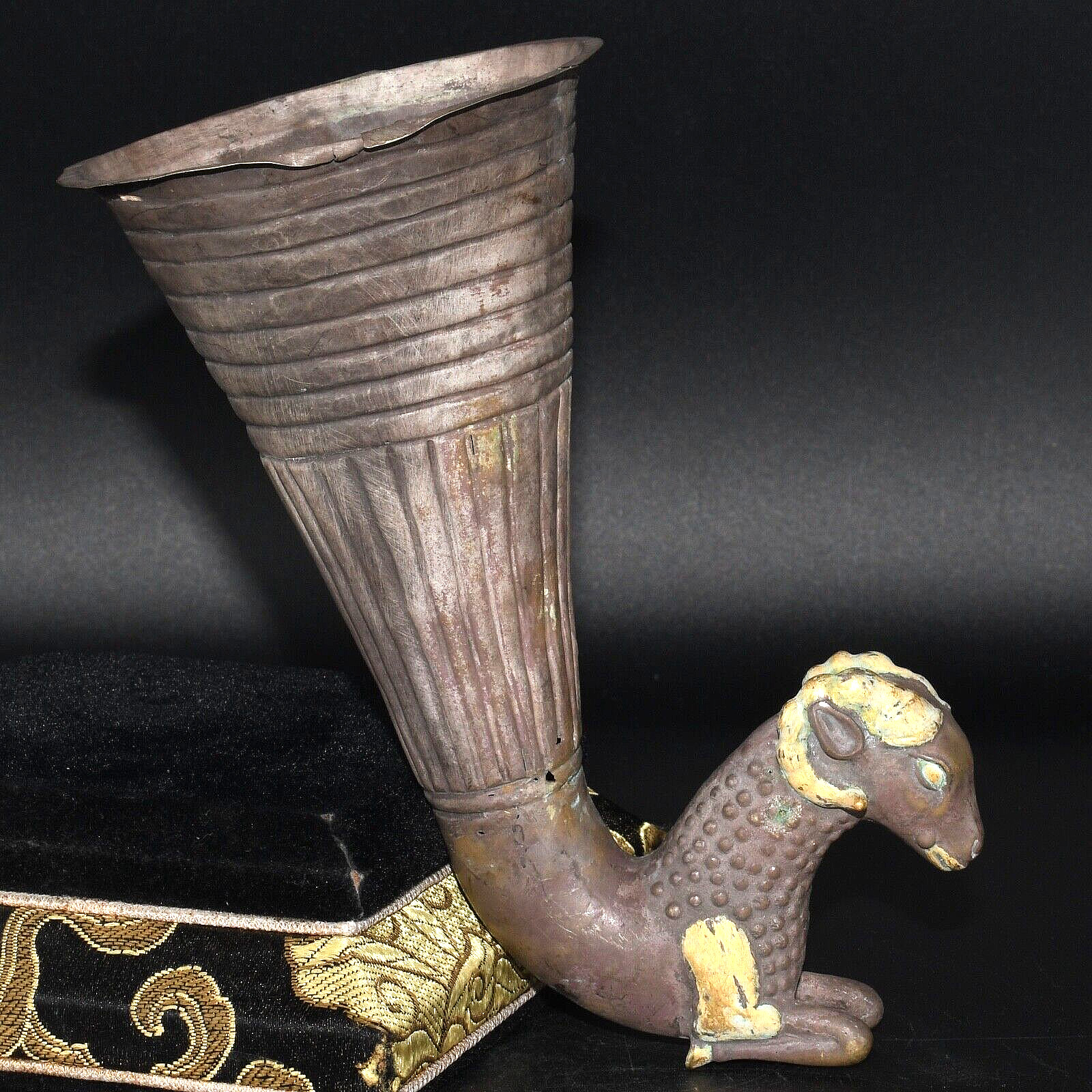 Large Ancient Achaemenid Empire Gold Gilded Silver Rhyton in form of a Ram