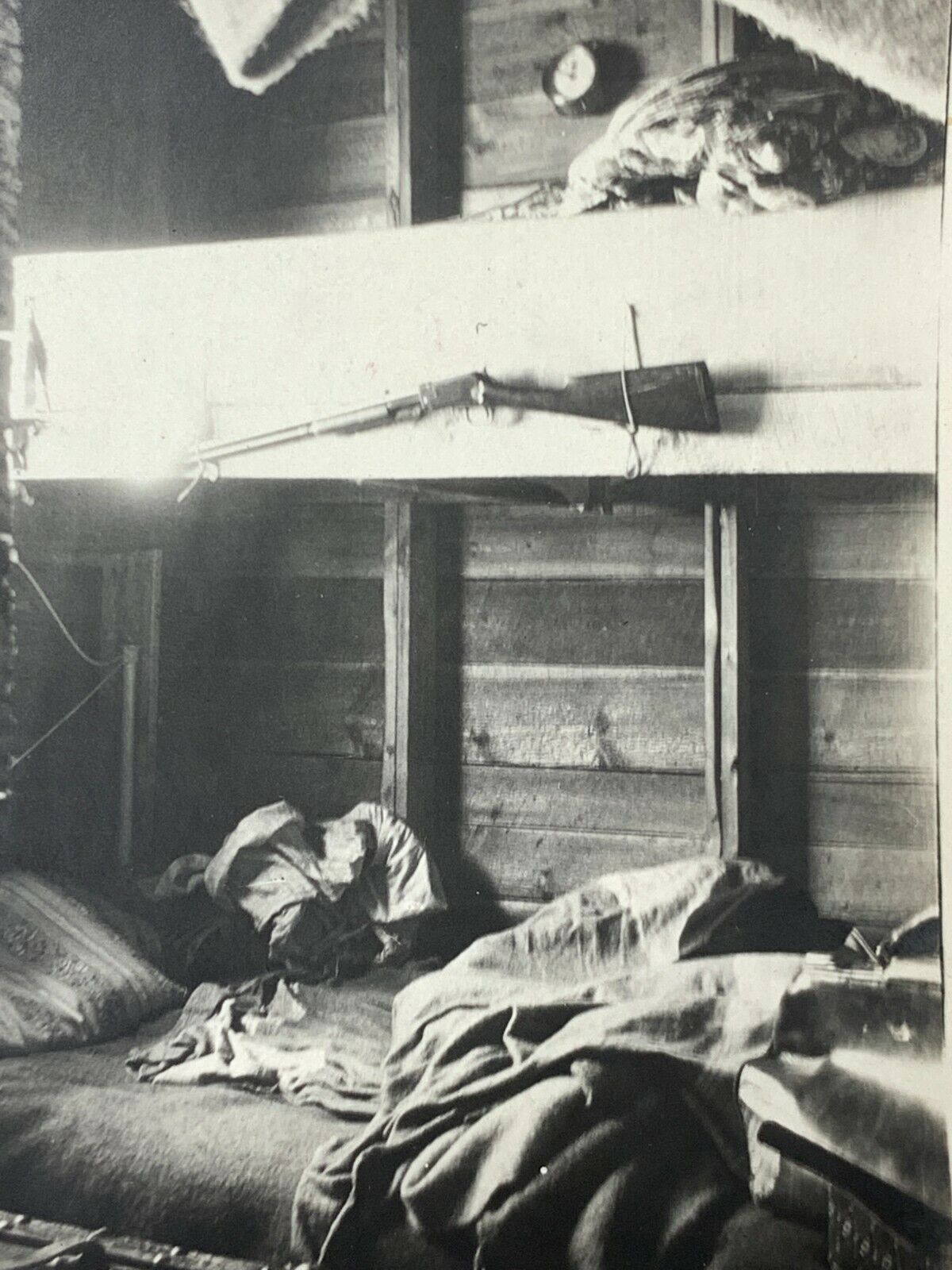 C2) Found Photo Photograph Artistic Abstract Cabin Bed Bunk Gun 1910-20\'s