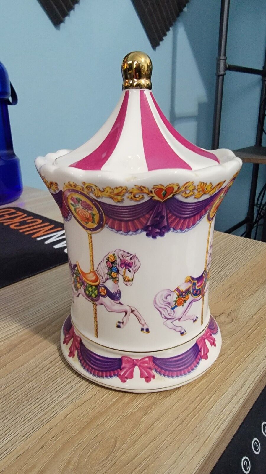 The Teleflora Gift Carousel Music Box Candy Jar w/ Lid Carousel Waltz Works EUC