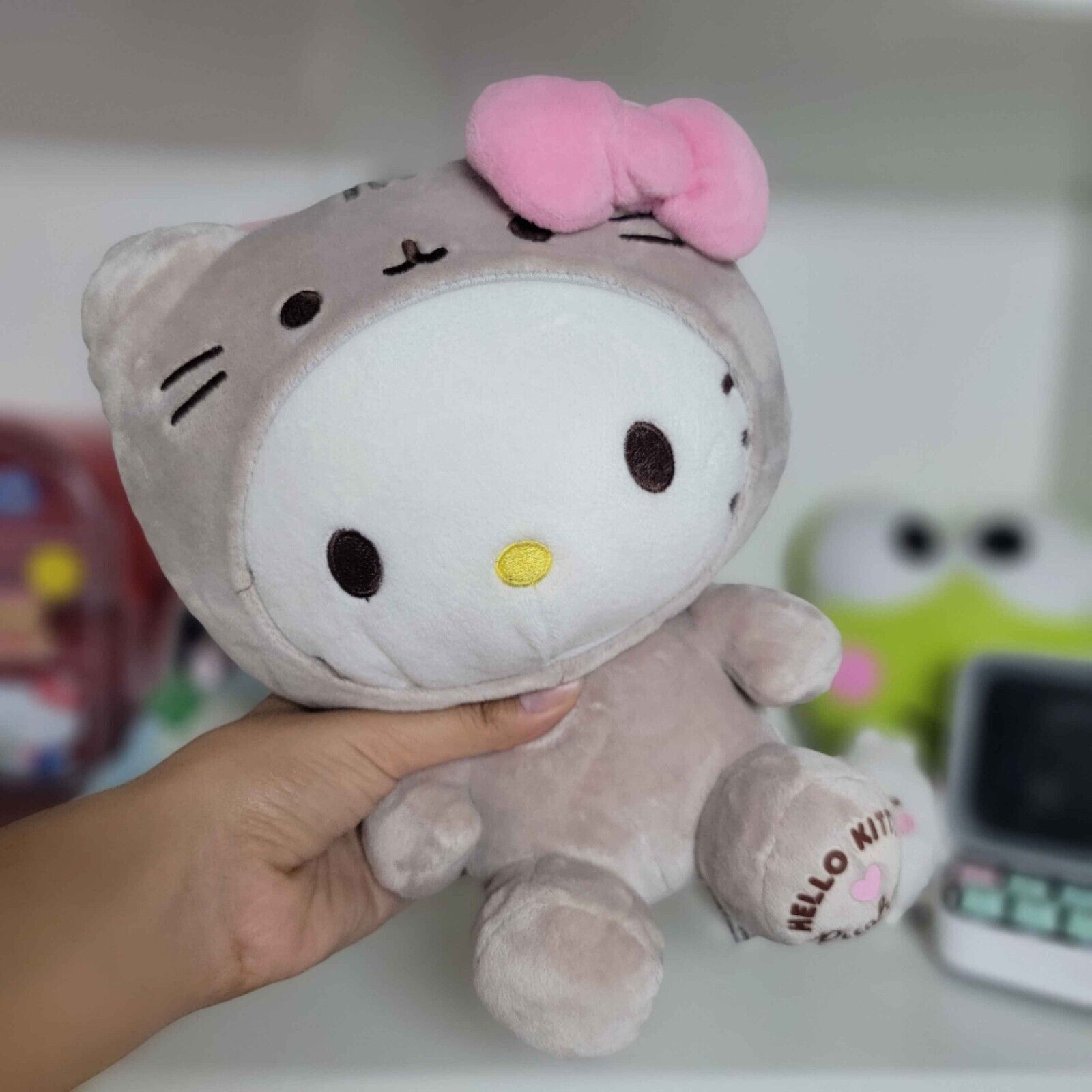 SANRIO Hello Kitty X Pusheen Costume Plush 9.5\