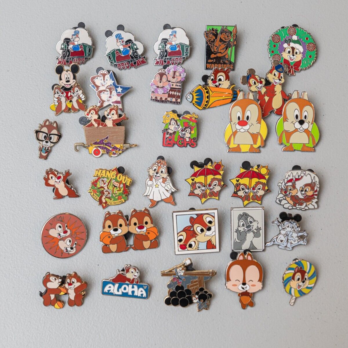 Lot of 31 Chip And Dale Disney Trader Pins 