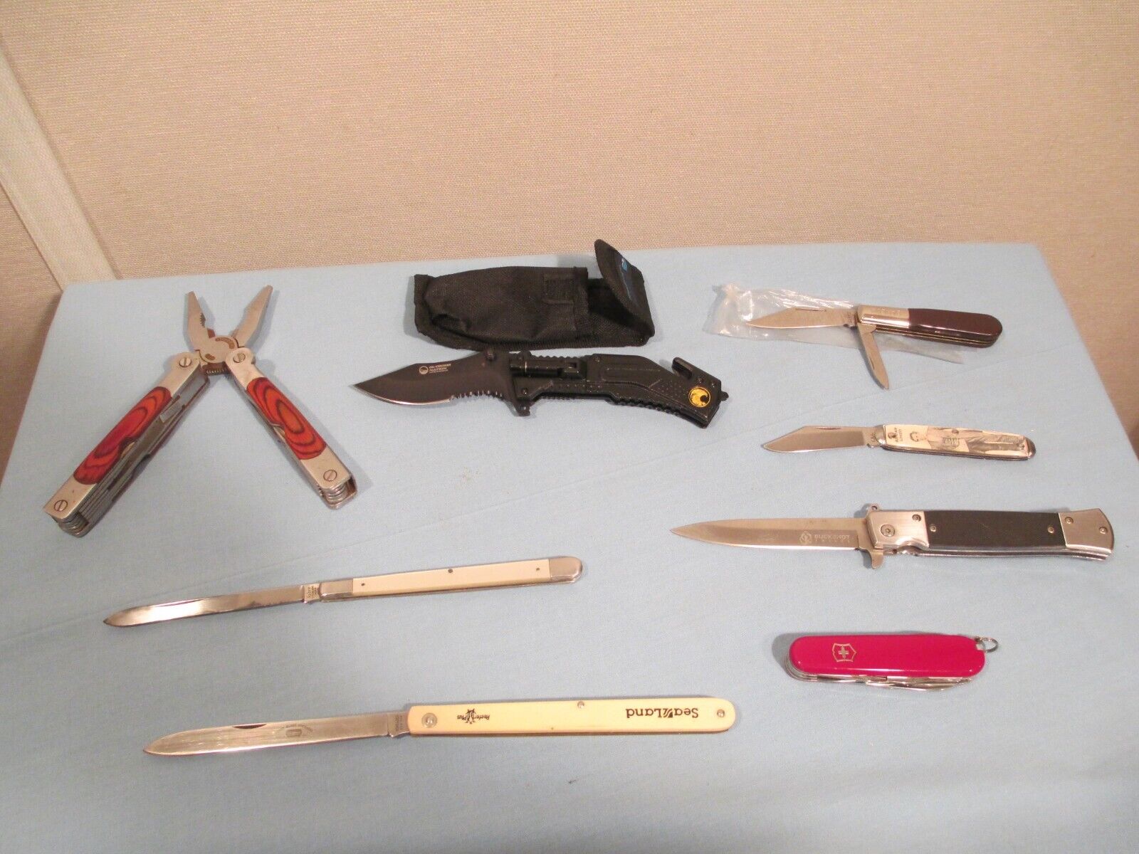 Vintage knife lot of 8 Barlow, Schrade, Buckshot, Sabre