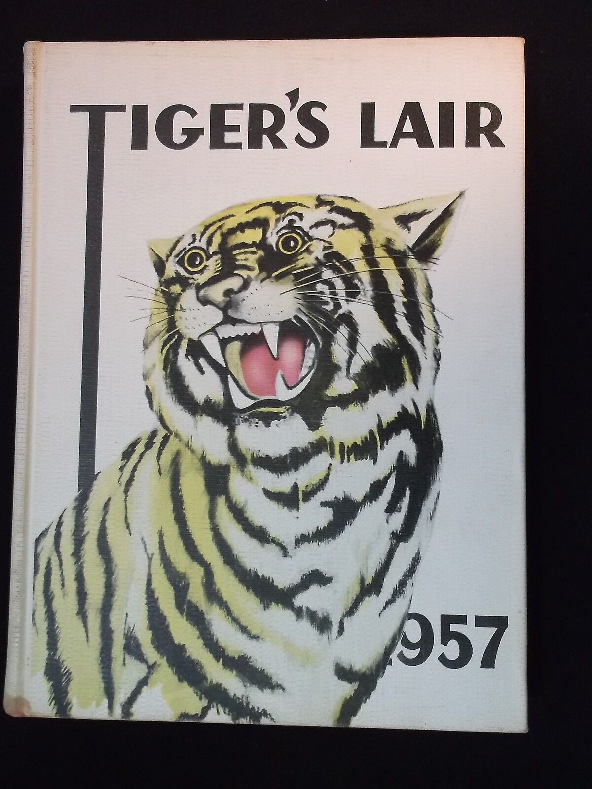 Vintage 1957 Snyder Texas High School Annual Tigers Lair