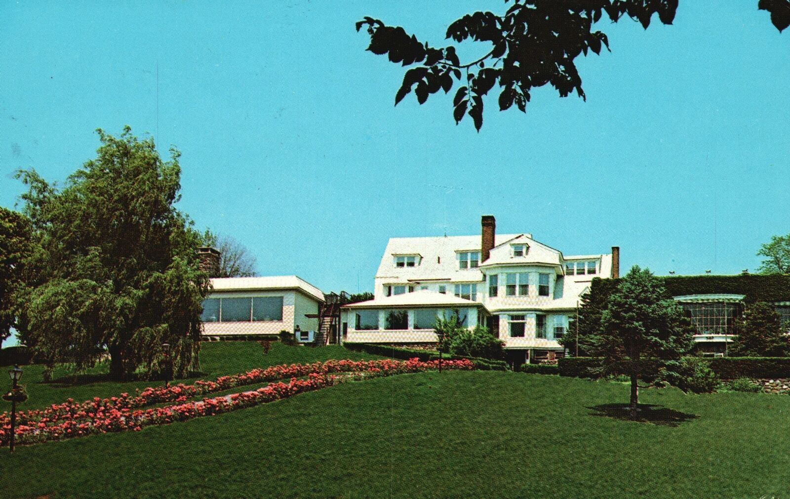 Vintage Postcard Bill Hahn\'s The Main Residential House Westbrook Connecticut CT