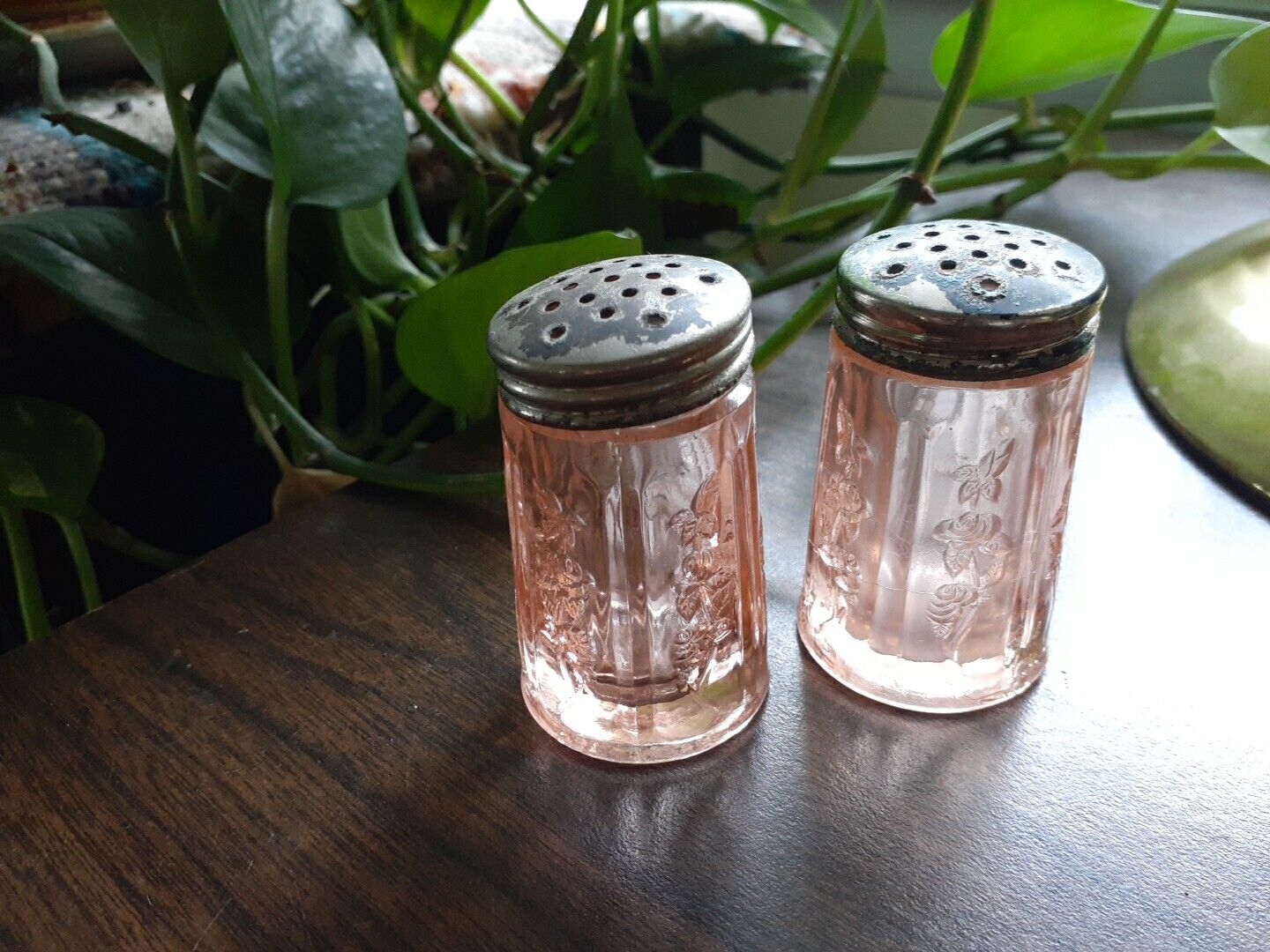 Antique Pink Federal Depression Glass Sharon Salt & Pepper Shakers, Cabbage Rose