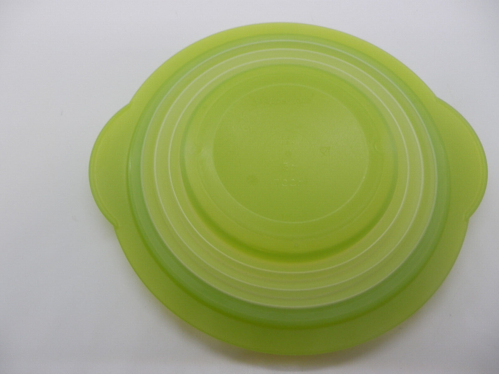 Tupperware GREEN 3-CUP Flat Out Expandable Storage Bowl Replacement Lid #5452A