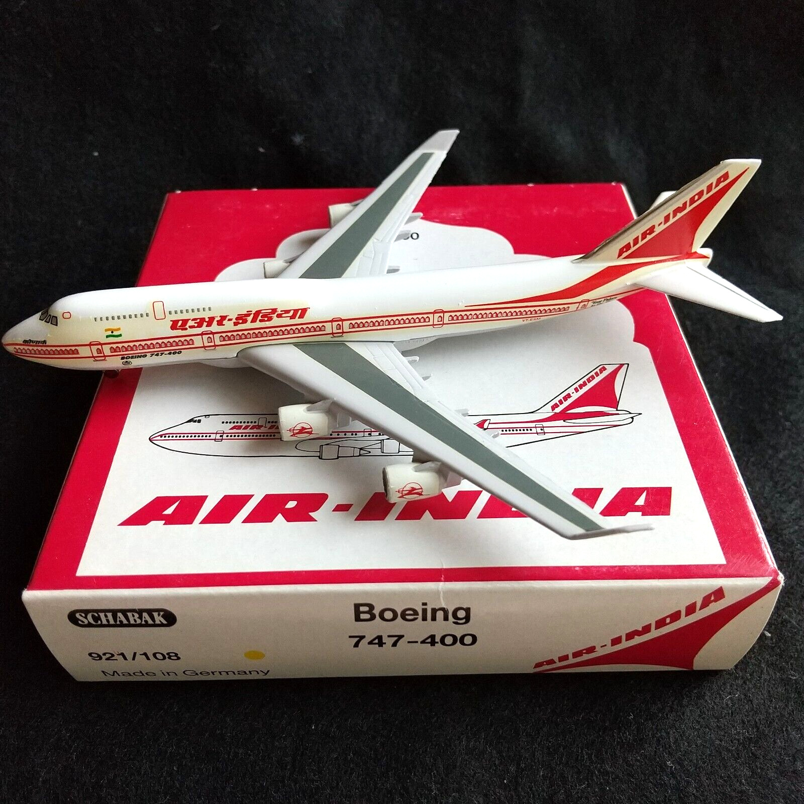 Air India Boeing 747-400 Diecast Aircraft Model 1/600 Schabak 921/108