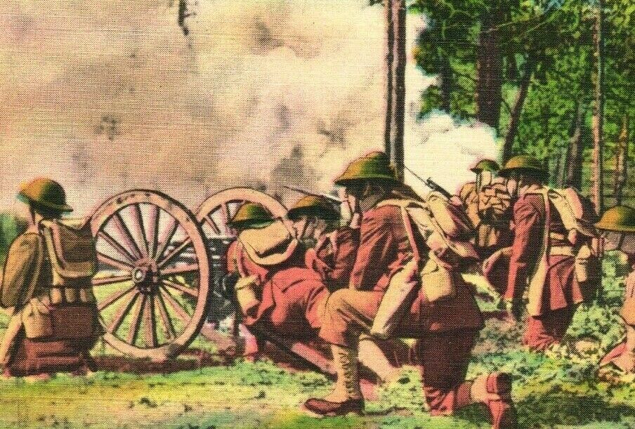 Postcard US ARMY Doughboys Soldiers Crouched Behind Anti Tank Gun WWI Battle 