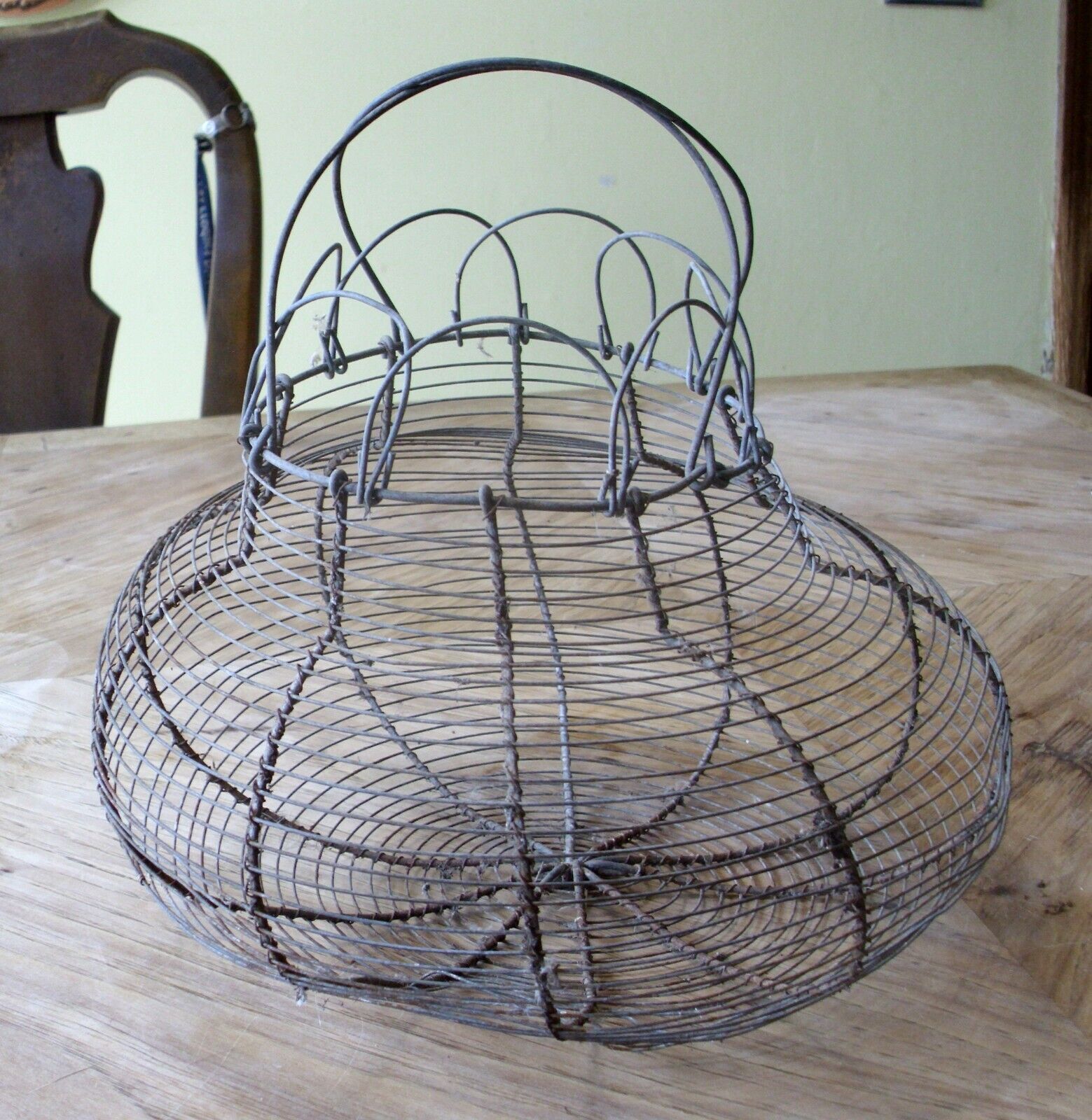 Vtg Antique French Egg Basket(Wire)