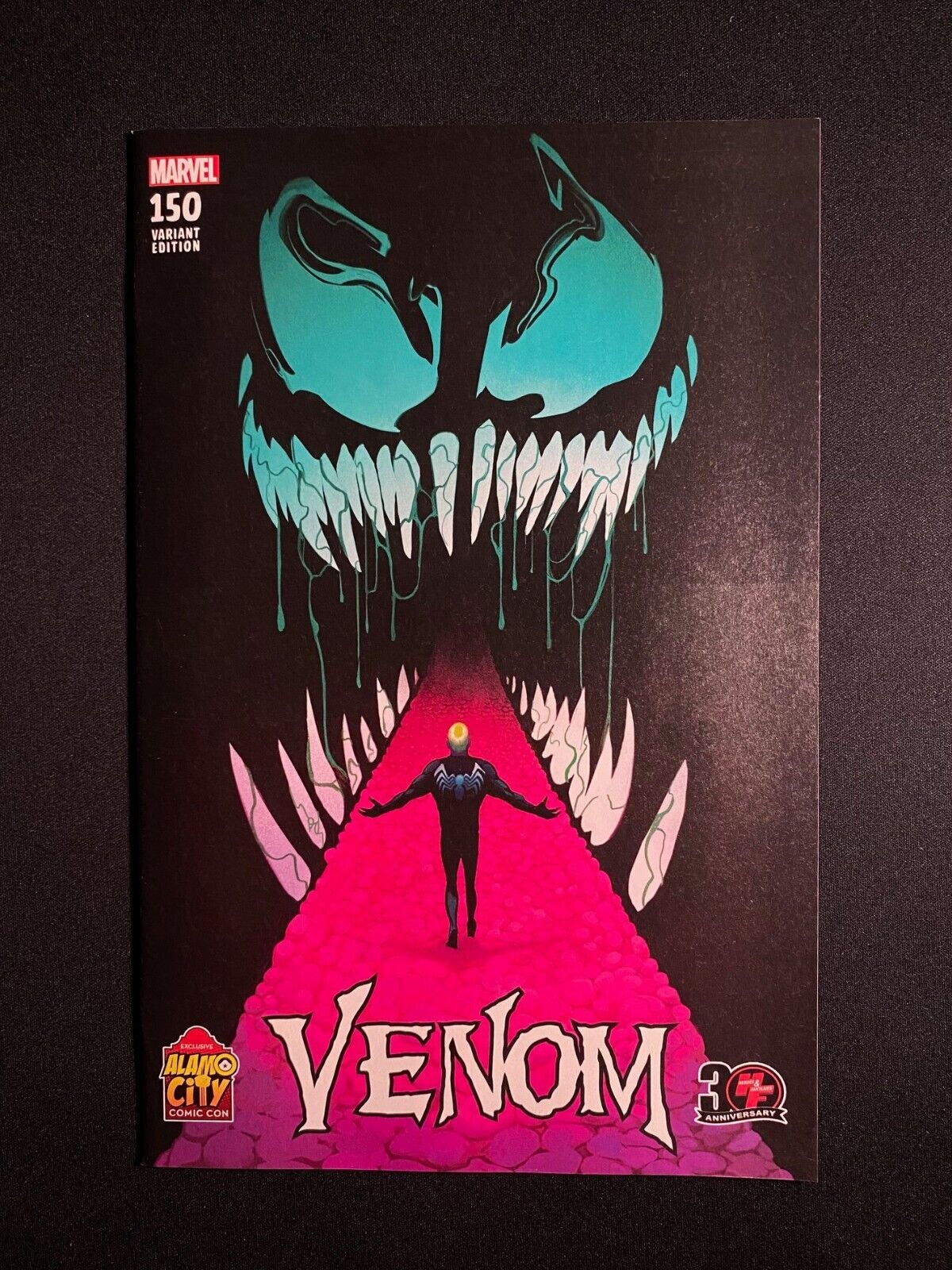 Marvel Venom #150 Comic Con Retail Store Variant Exclusive by Mike Del Mundo