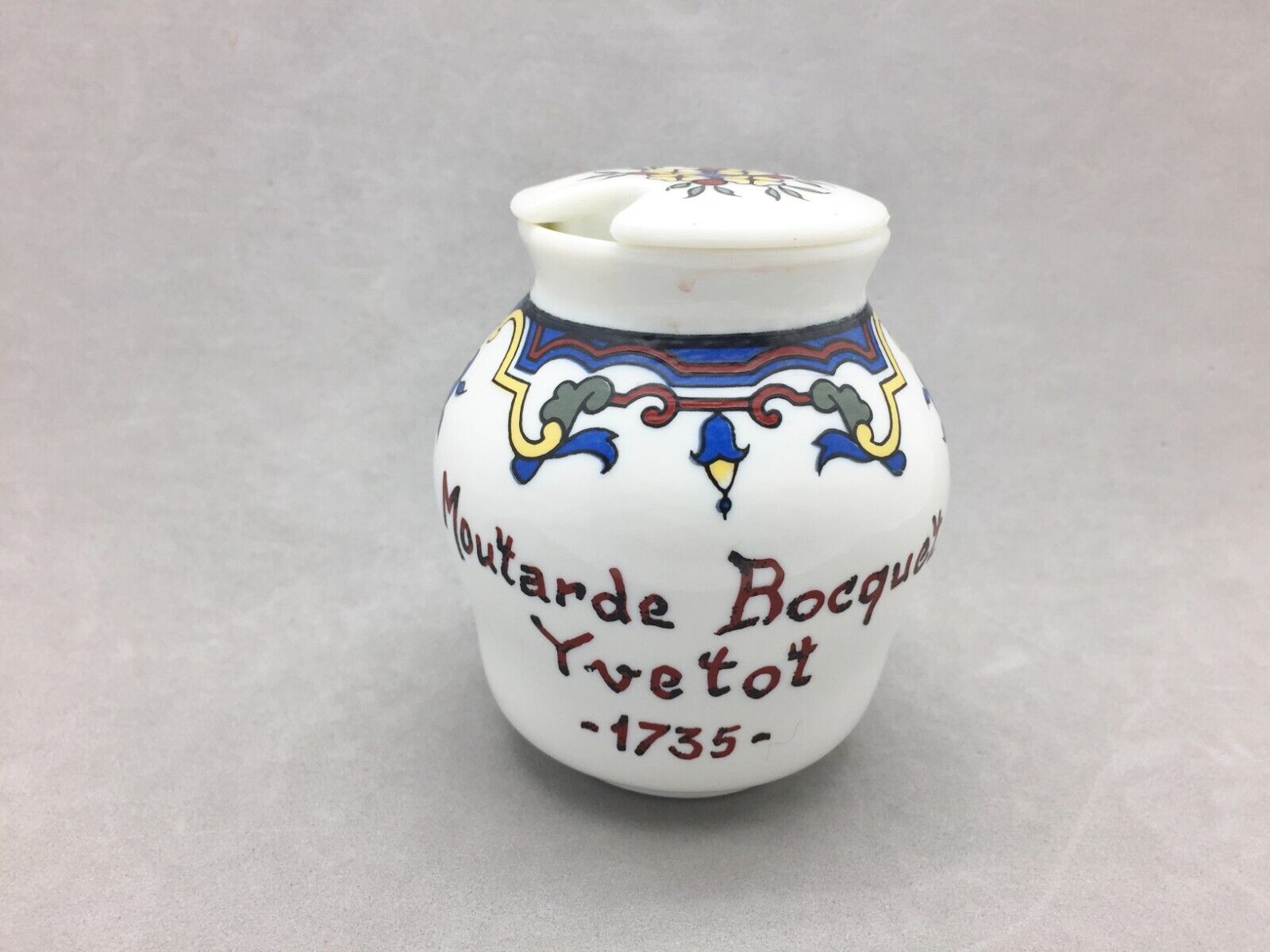 Moutarde Bocguet Yvetot 1735 Mustard Jar Opelex Milk Glass France & Lid Vintage