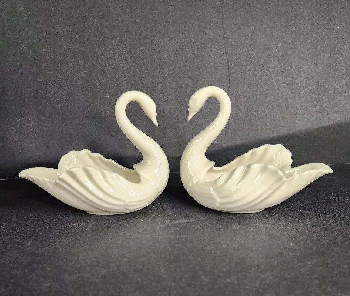 Lenox Swans trinket Dishes/Bowls  Porcelain Vtg Center Piece (2)