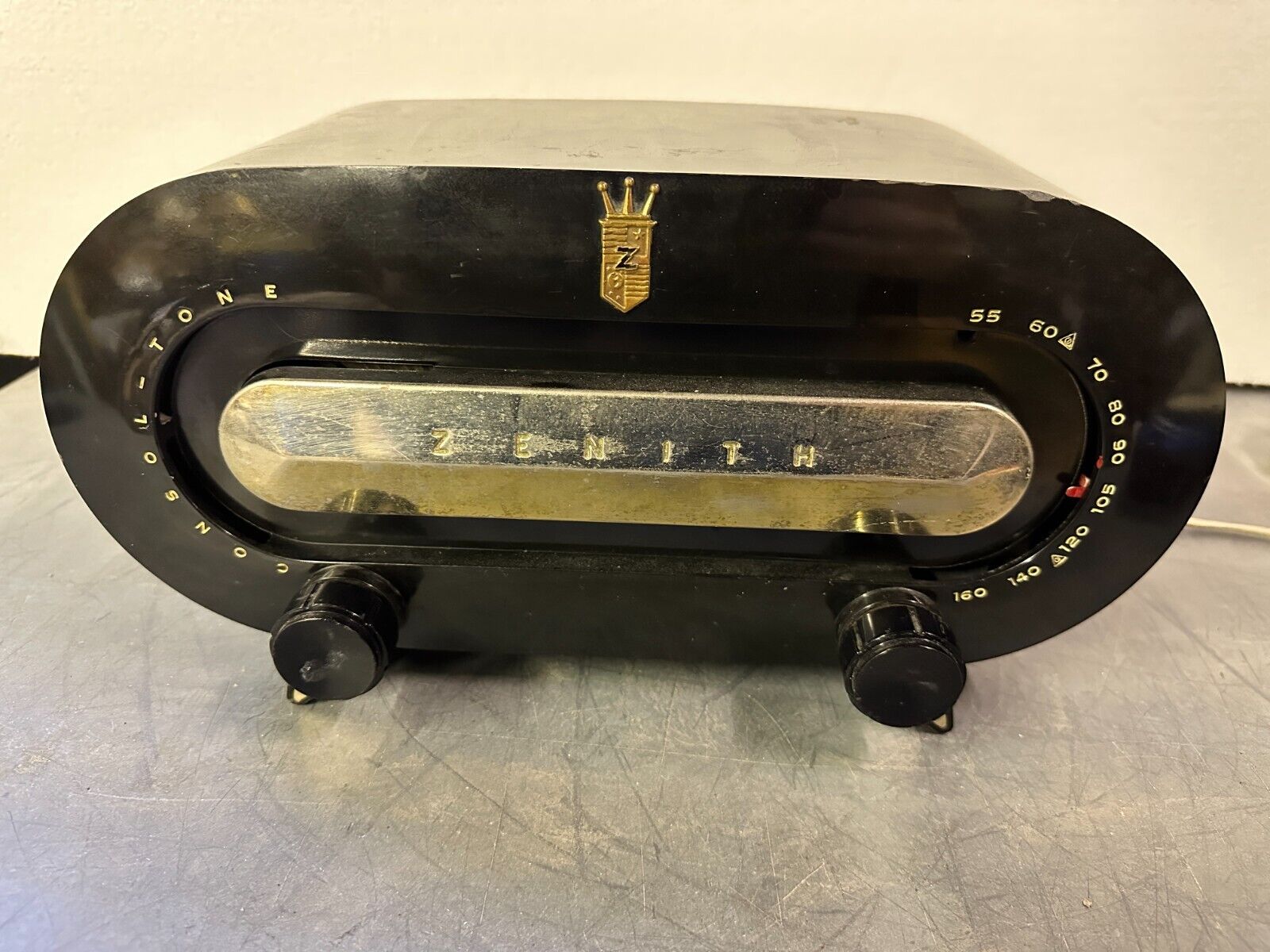 RARE 1950s Zenith Consol-Tone Racetrack Model H511W Vacuum Tube Bakelite Radio