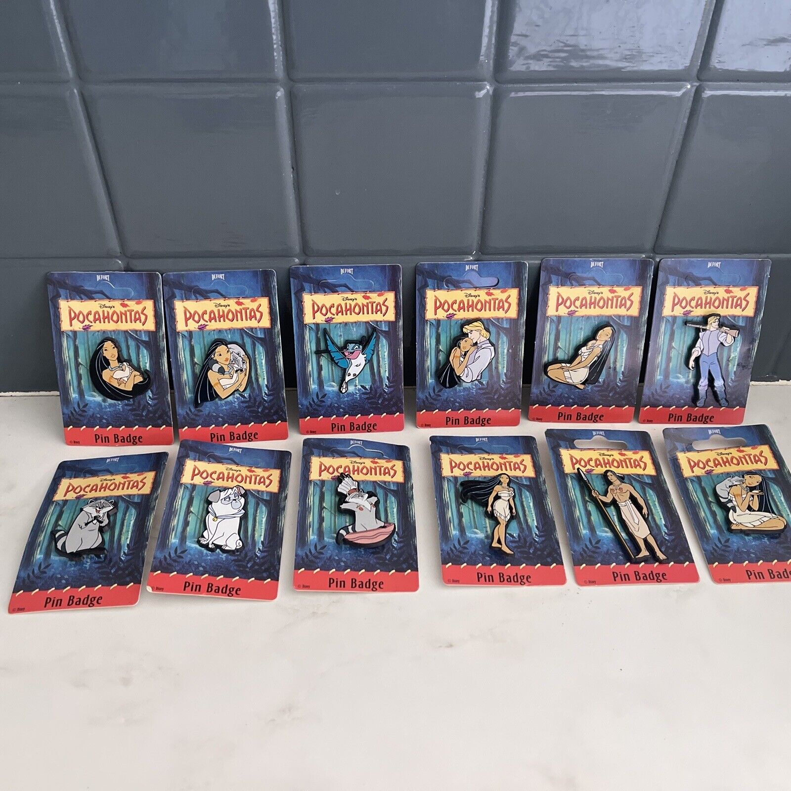 disney pocahontas Pin Badge Rare Pins Full Set Of 12 Very Rare