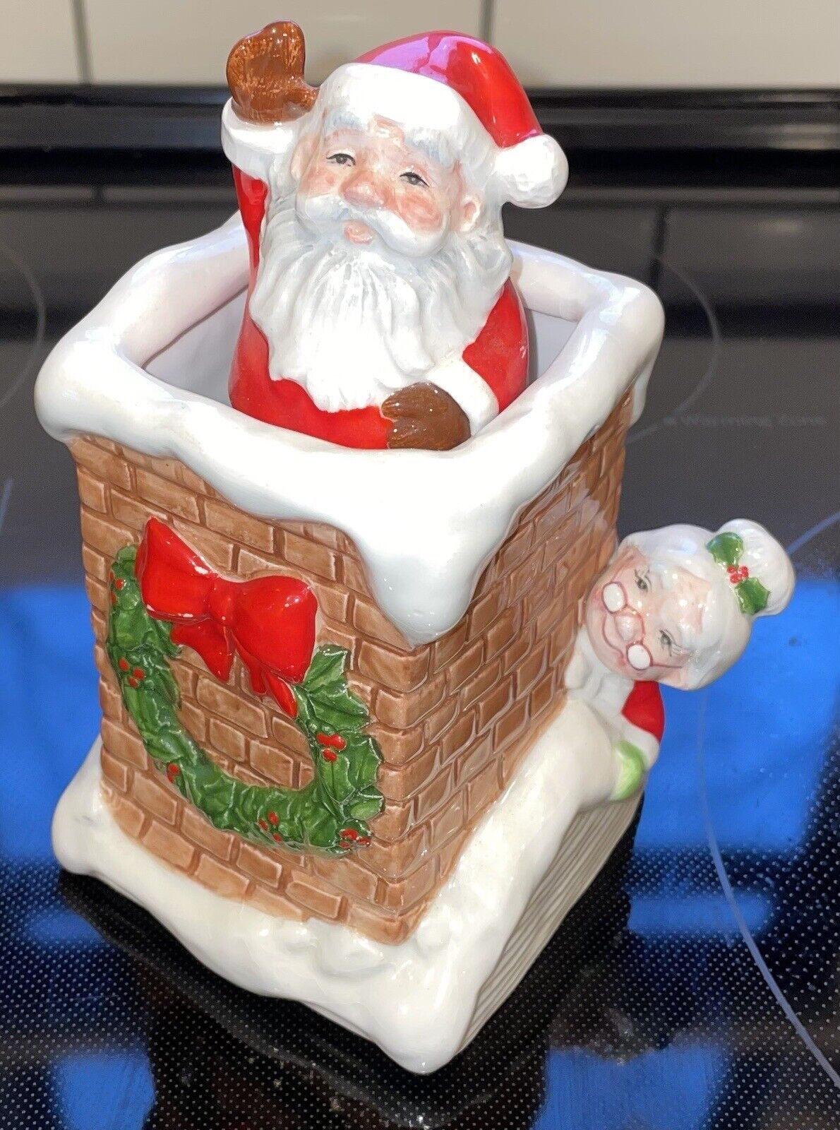 Vintage Ebeling & Reuss Santa Claus Moves in Chimney & Mrs Claus Music Box 